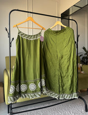 Pari singlet Aline embroidered plazzo dress