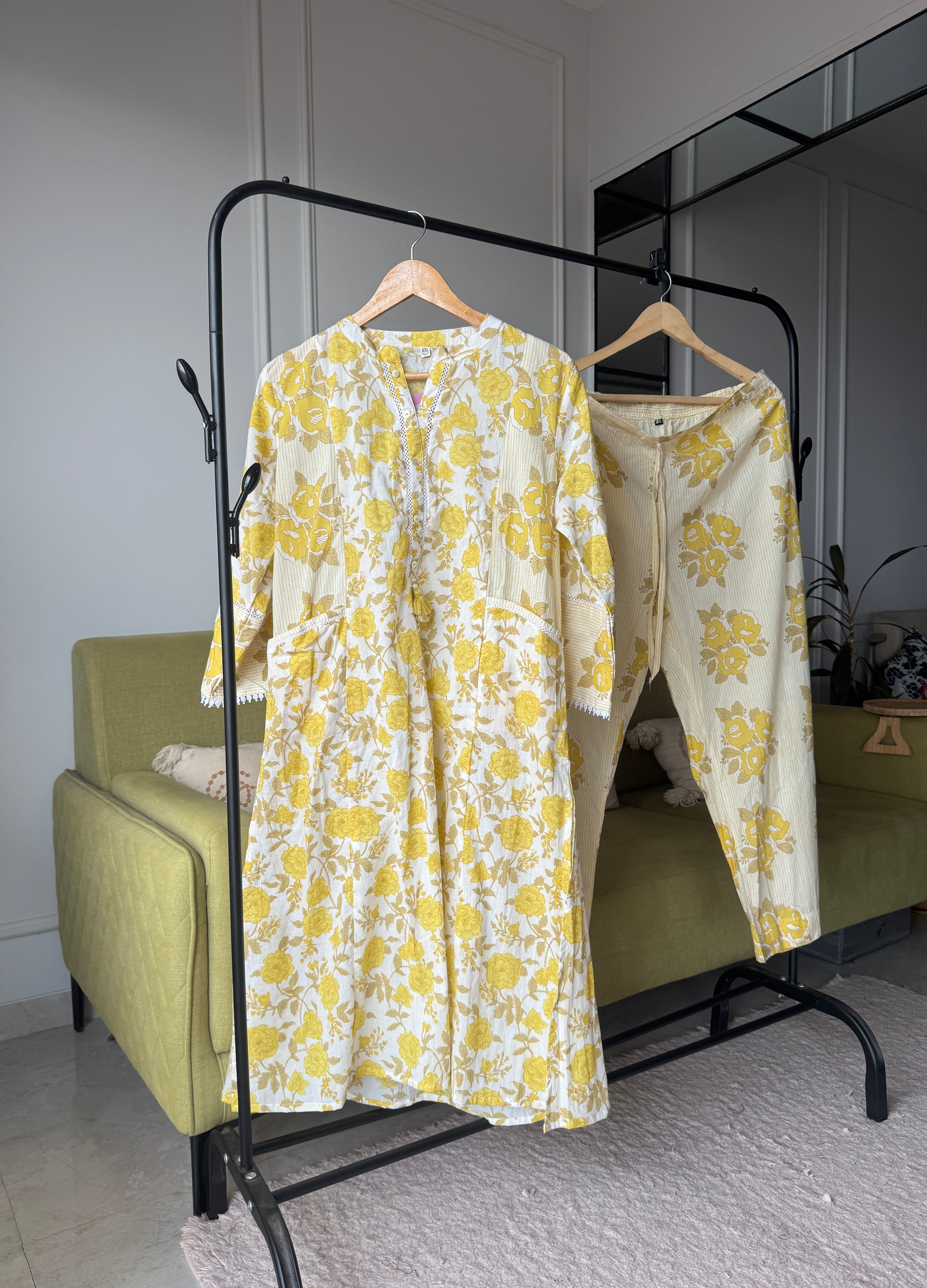 Archana Straight Cut