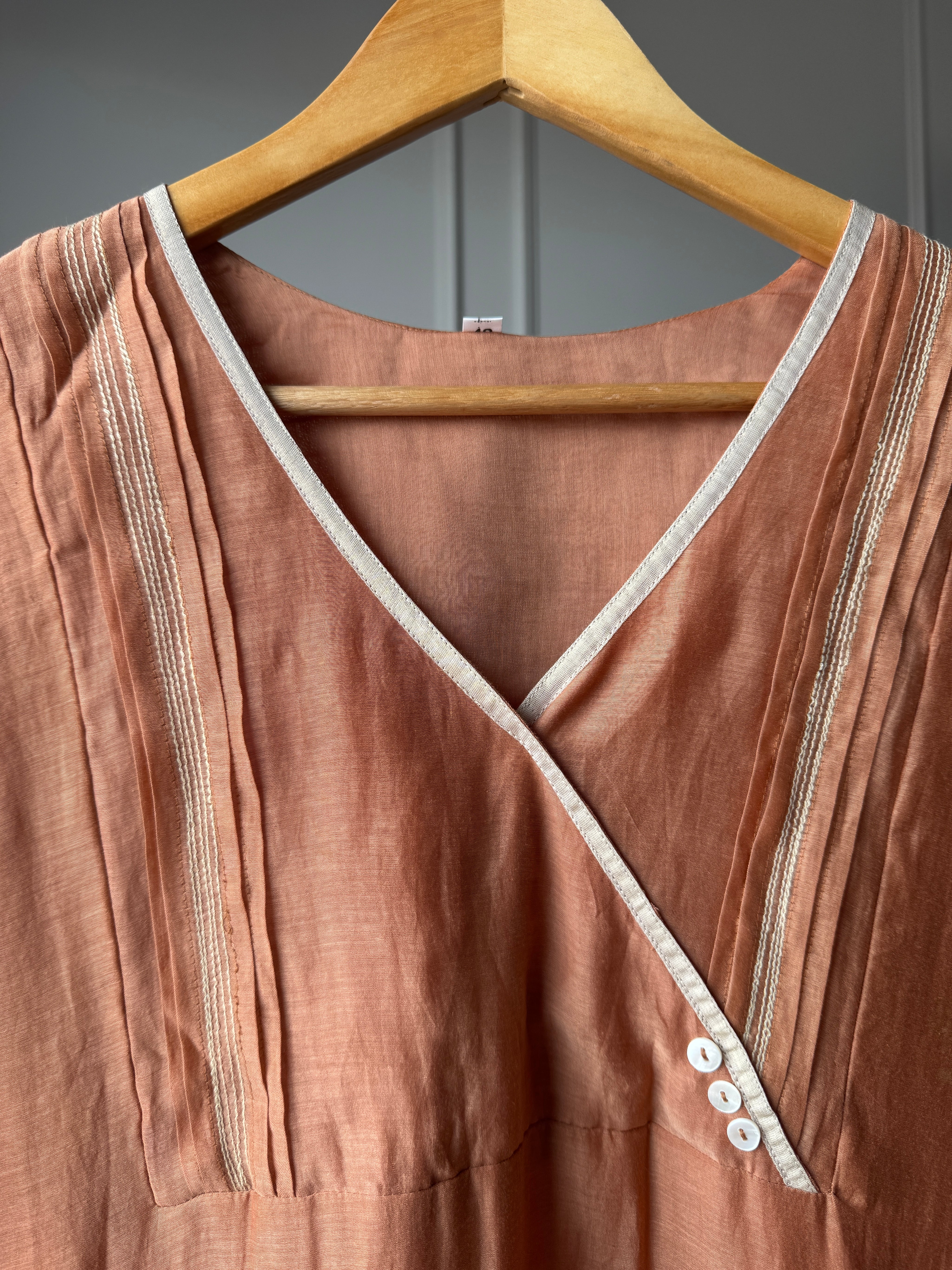 Gourika Embroided Mul Chanderi Dress