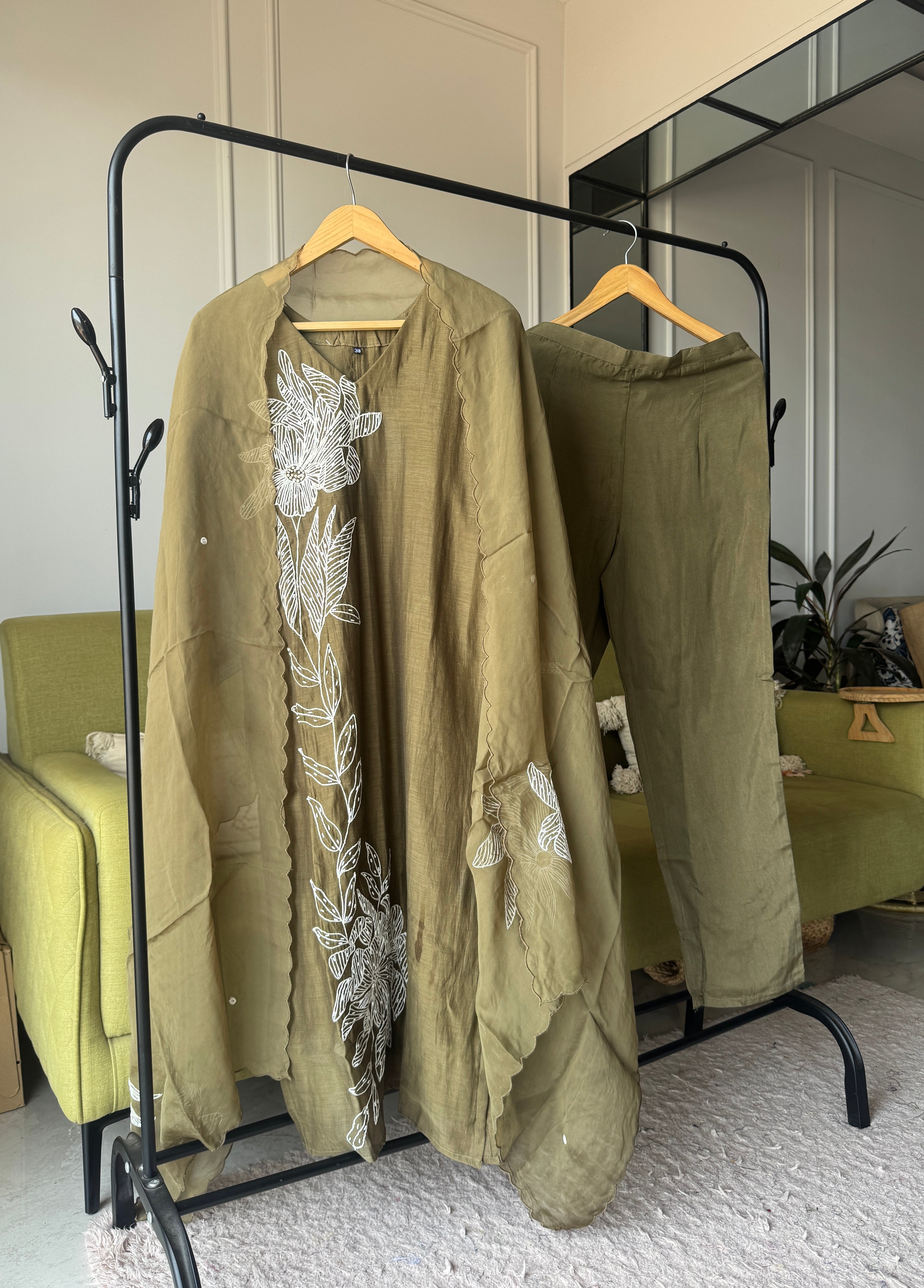 Bhavani Embroided Set