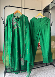 Eesha Mirror Work Set