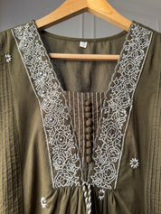 Prathana Embroided Kurti And Pants Set