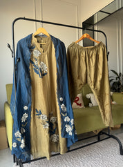 Preeti scalloped neck Set