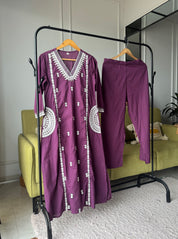 Jhalak Embroided Kurti With Pockets And Pants