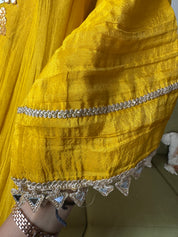 Shama Mirror Work Tissue Shimmer Kurta With Inner And Pants