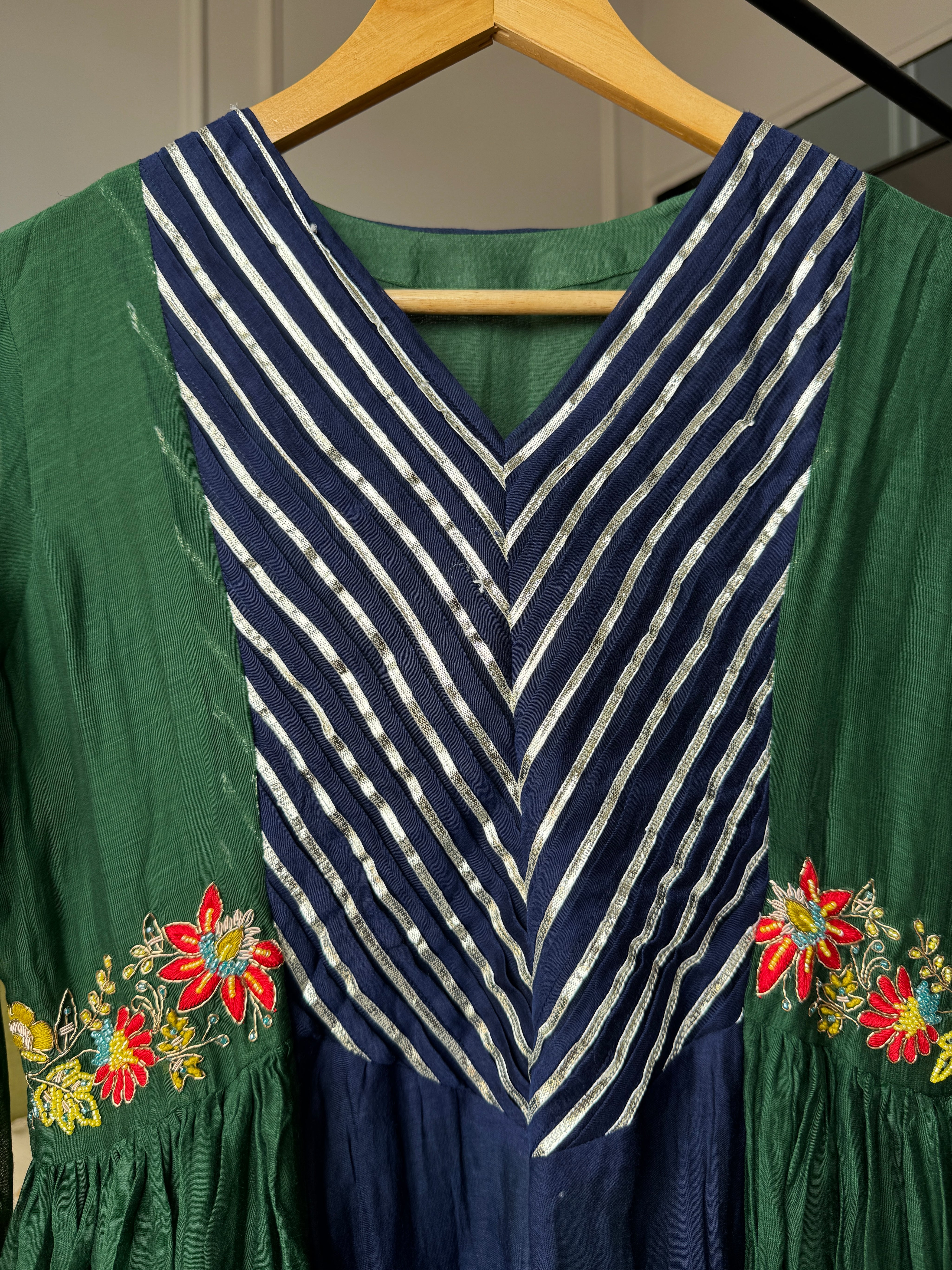 Shagun Gotapatti With Handwork Dress