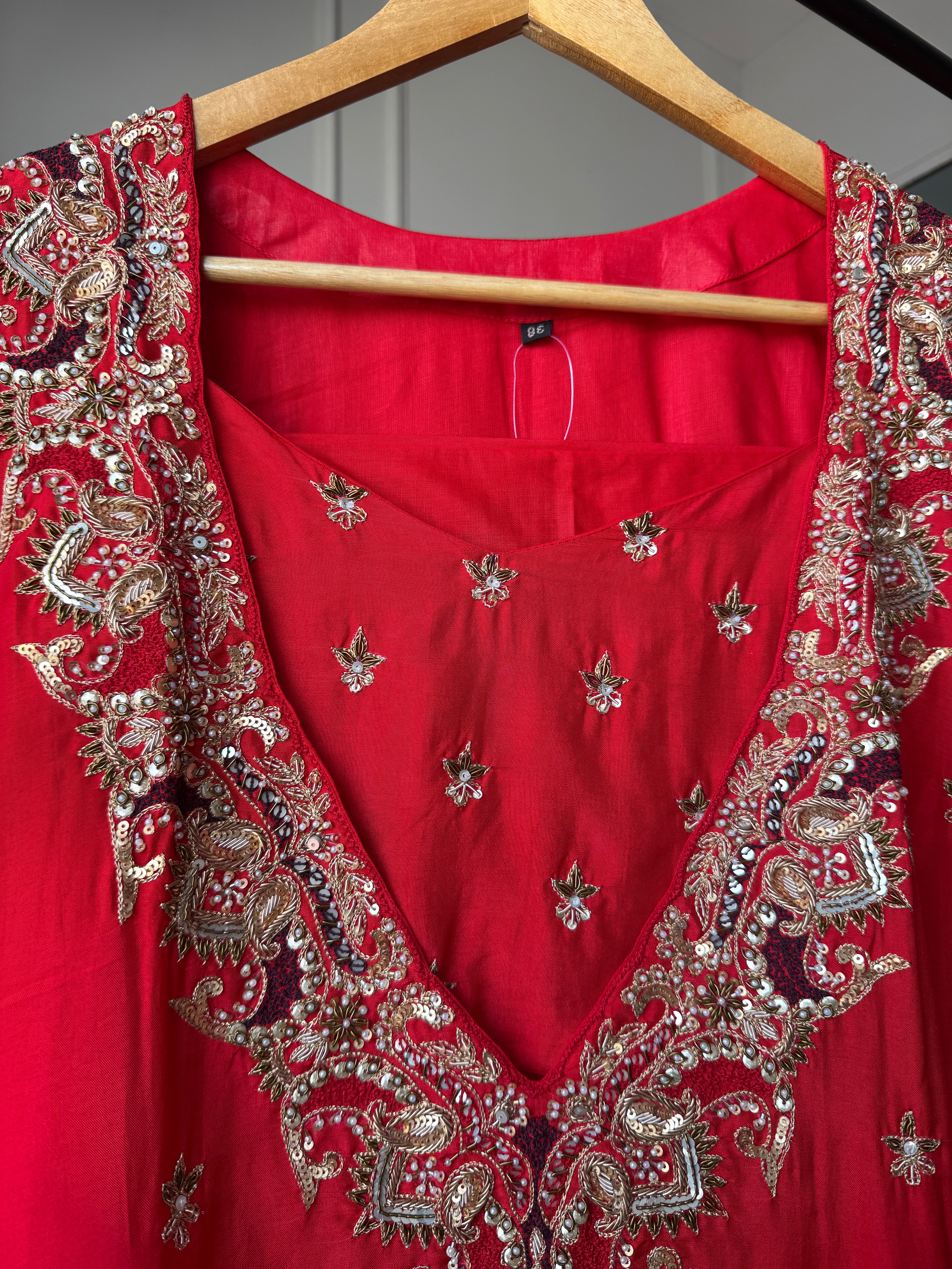 Anushka Handwork Bustier With Dupatta Dress