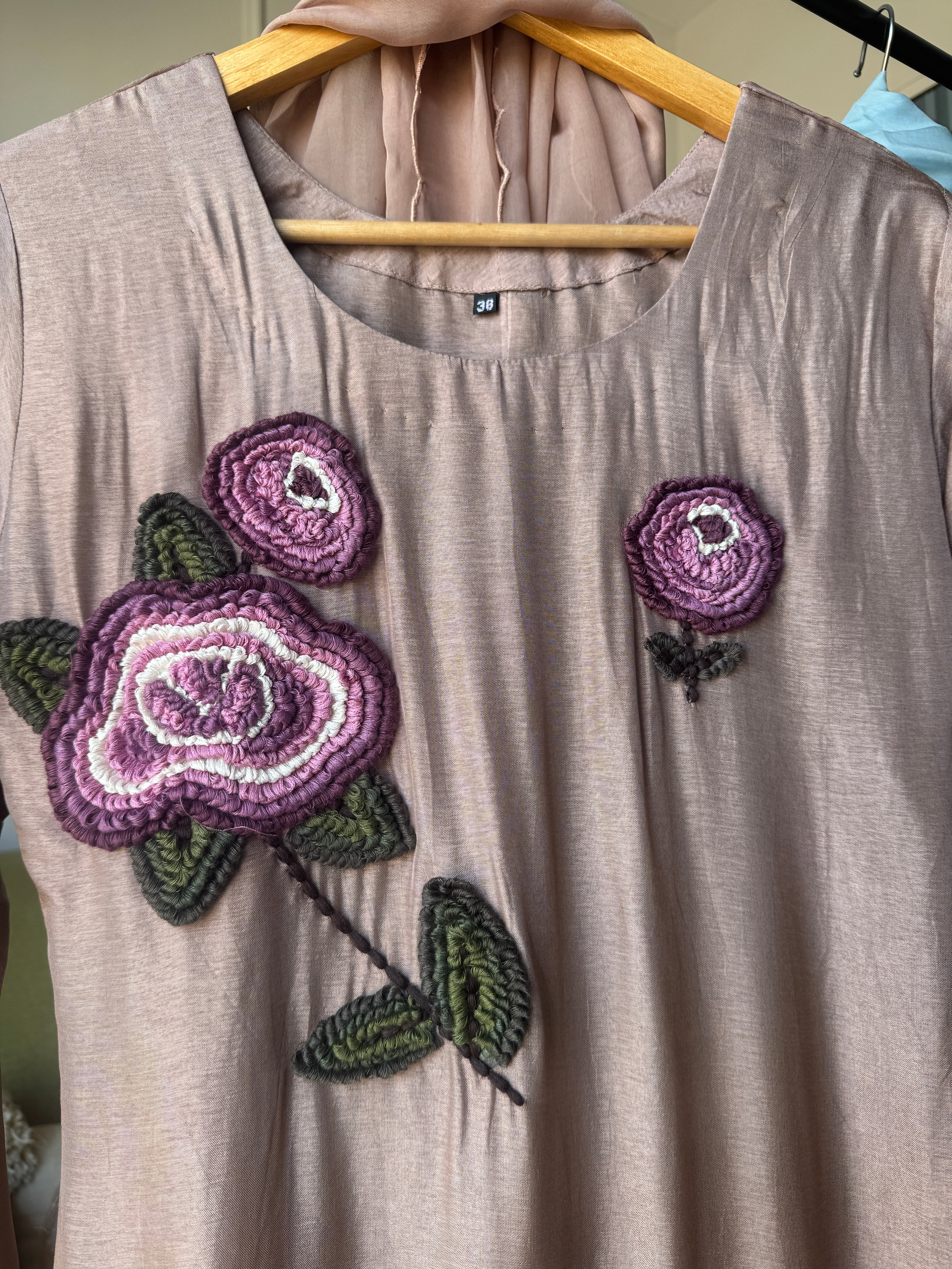 Palak Thread Embroided Set