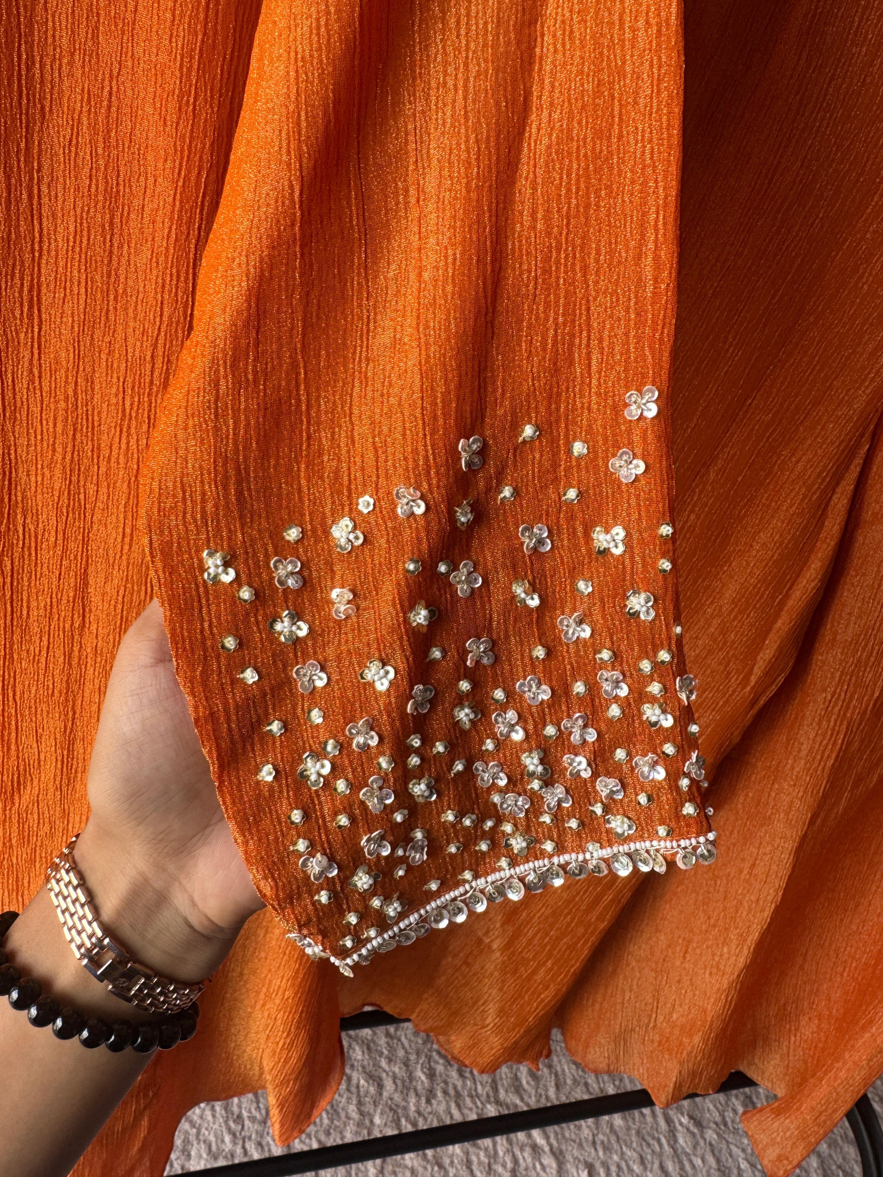 Rekha Handwork Tissue Set