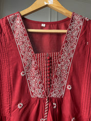 Prathana Embroided Kurti And Pants Set
