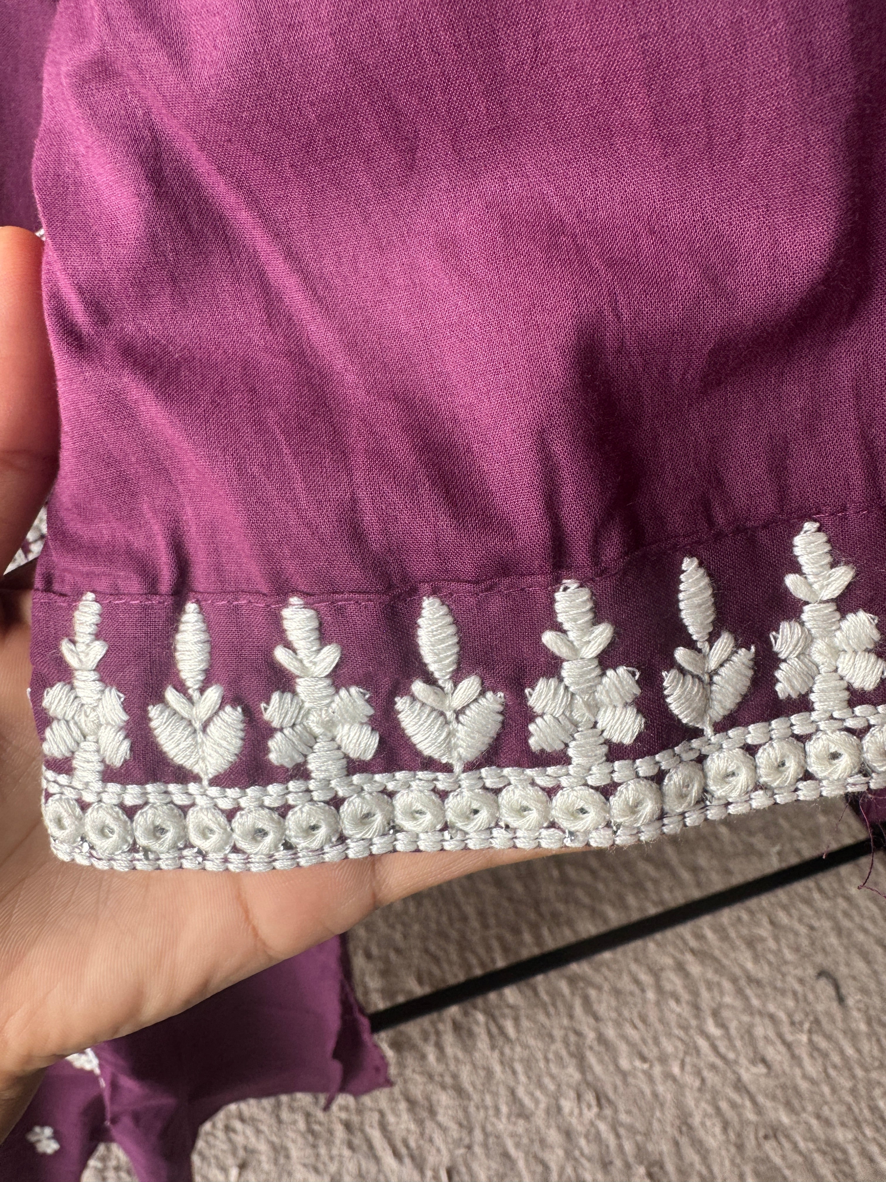 Jhalak Embroided Kurti With Pockets And Pants