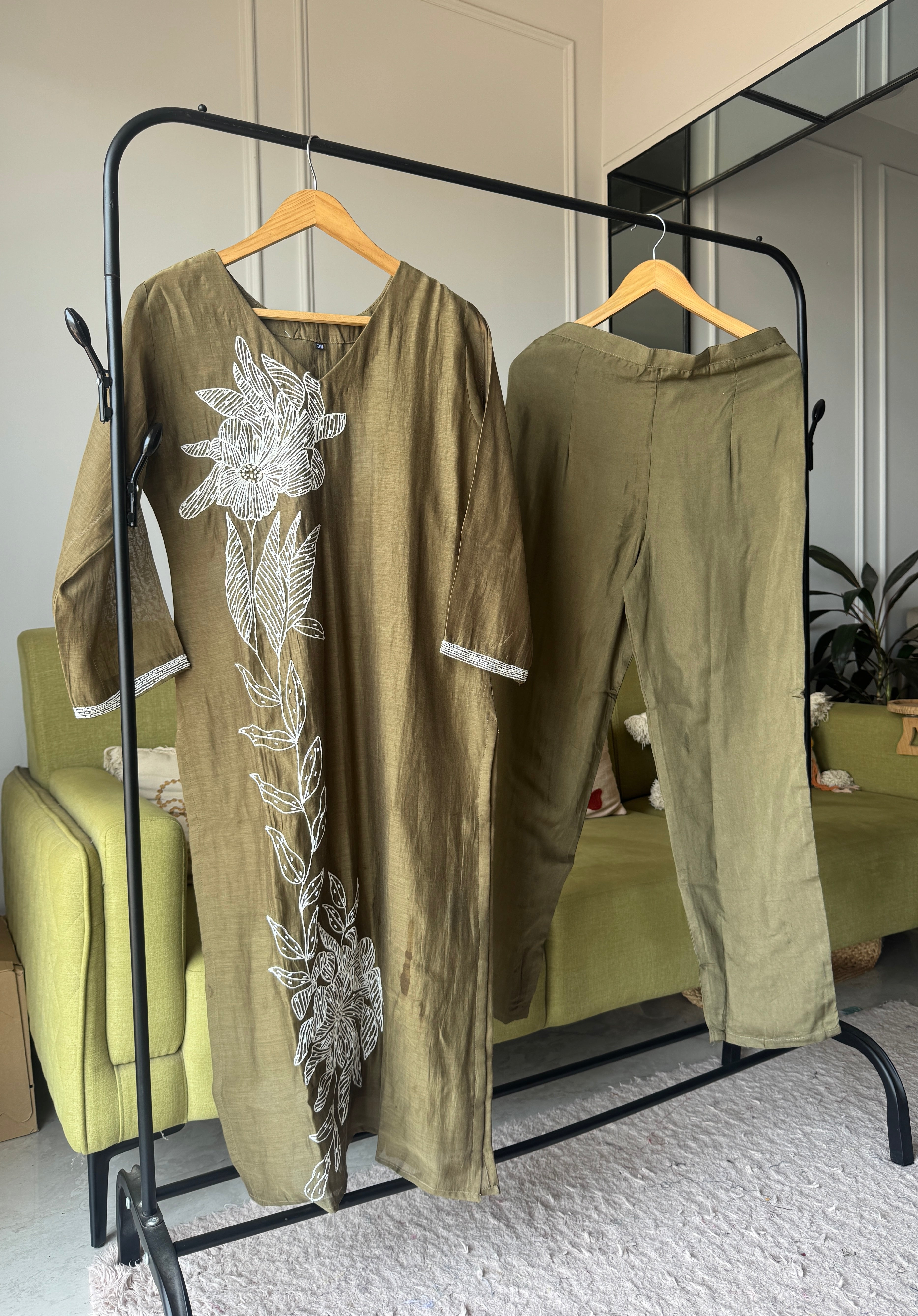 Bhavani Embroided Set