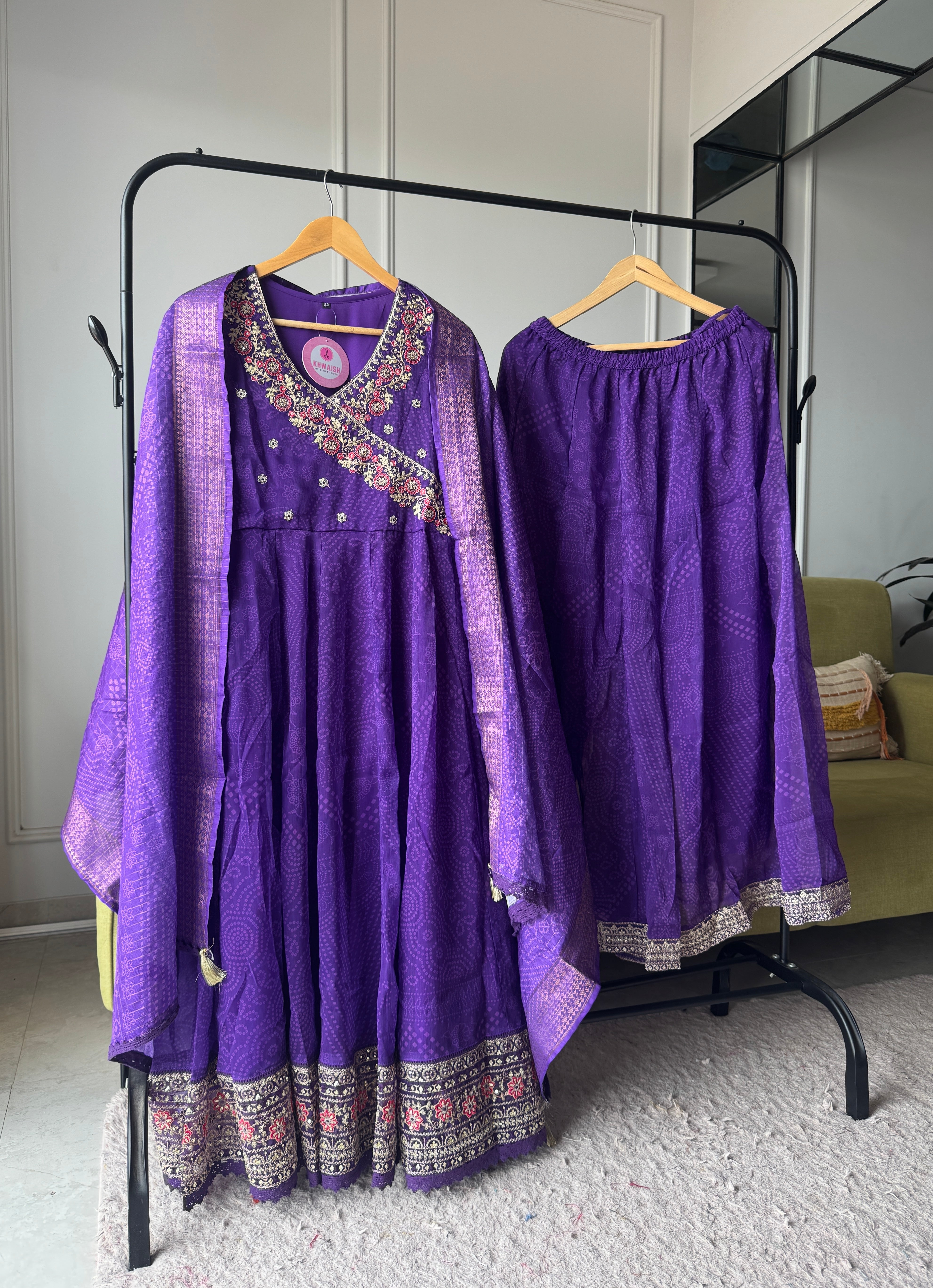 Aarya Organza Handwork Set