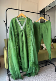 Farheen v neck lace patchwork dress