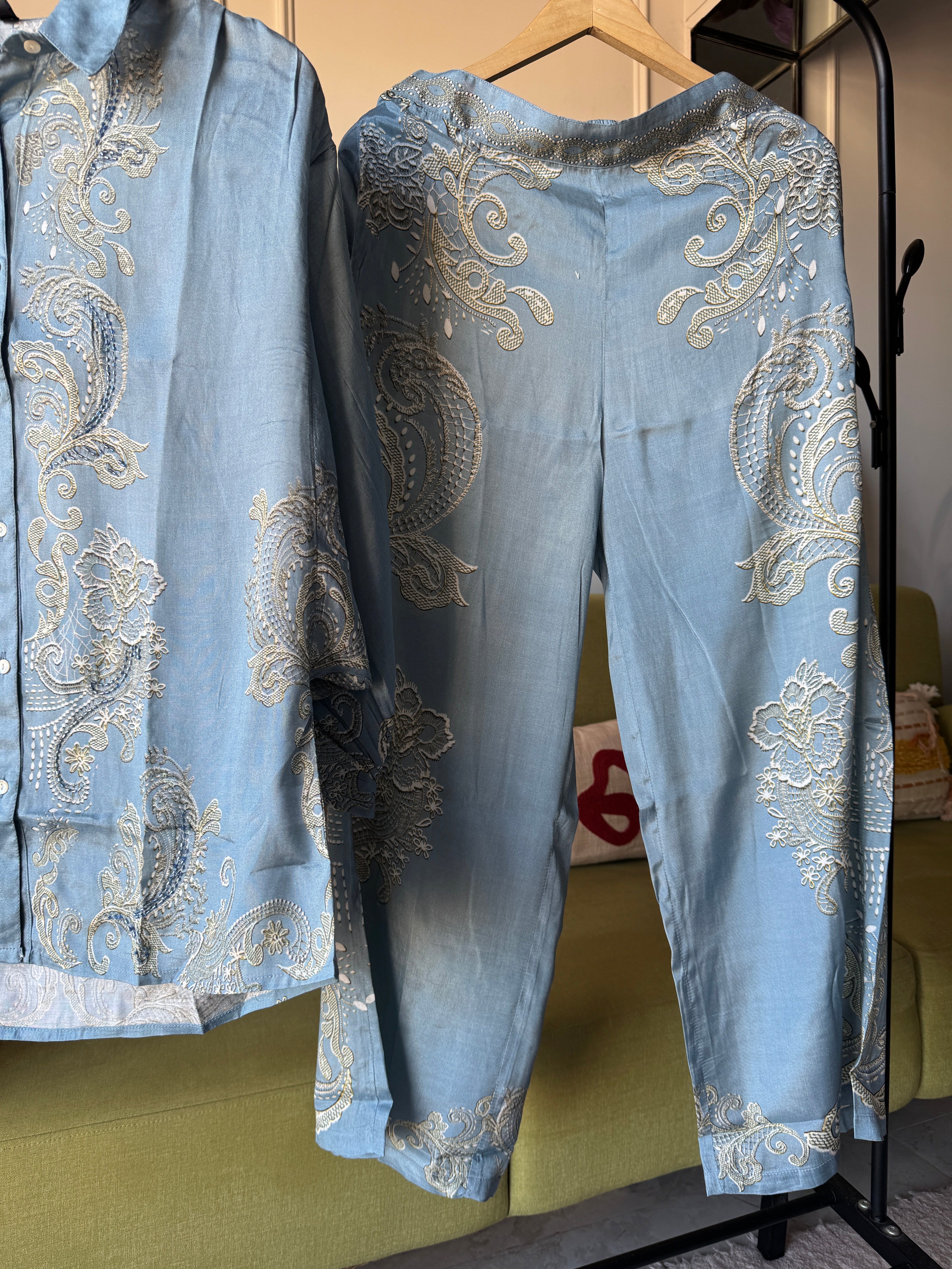 Manvi Handwork Muslin Coord Set