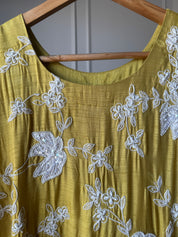 Grishma Kardana Thread Single Set