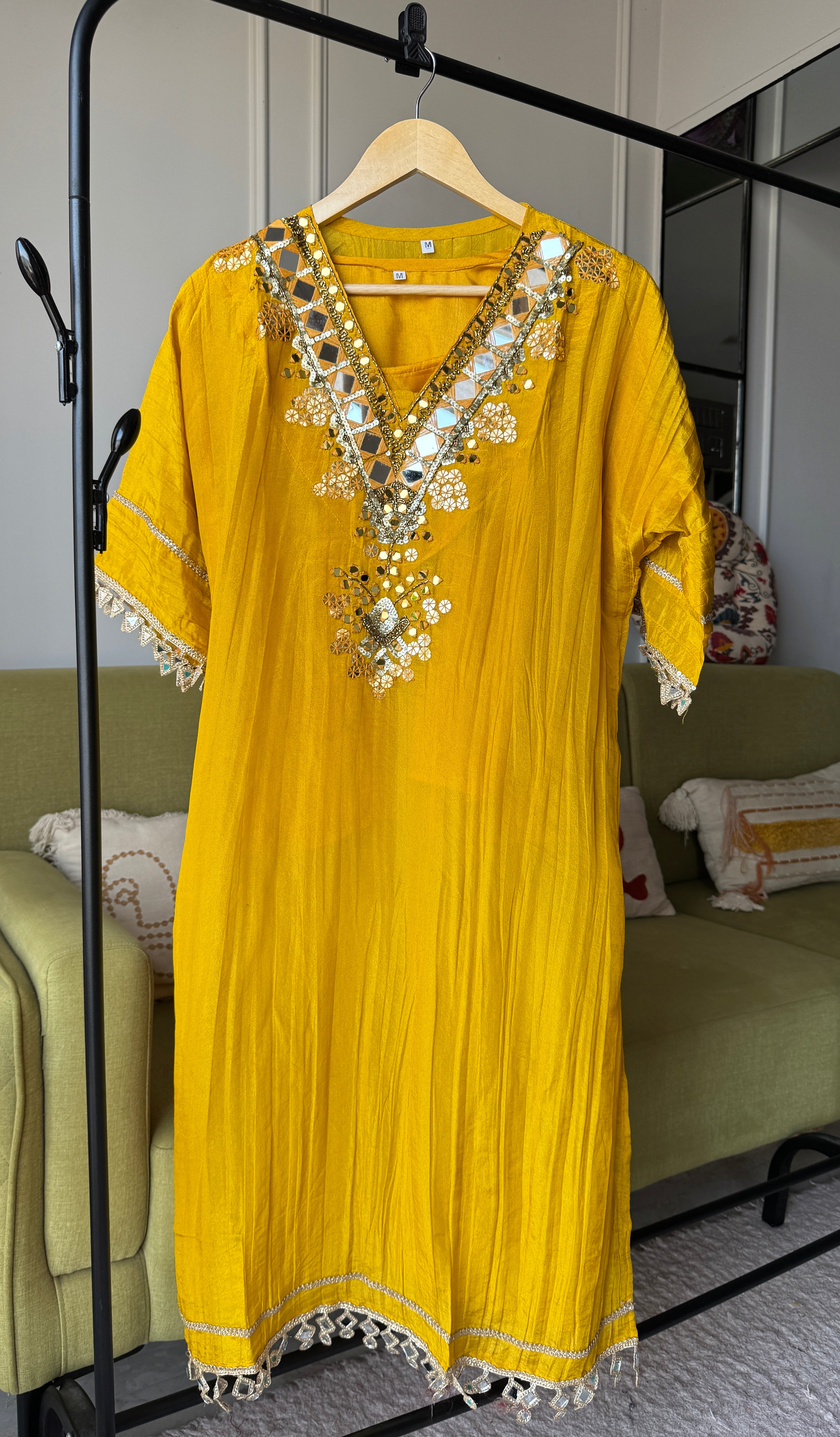 Shama Mirror Work Tissue Shimmer Kurta With Inner And Pants