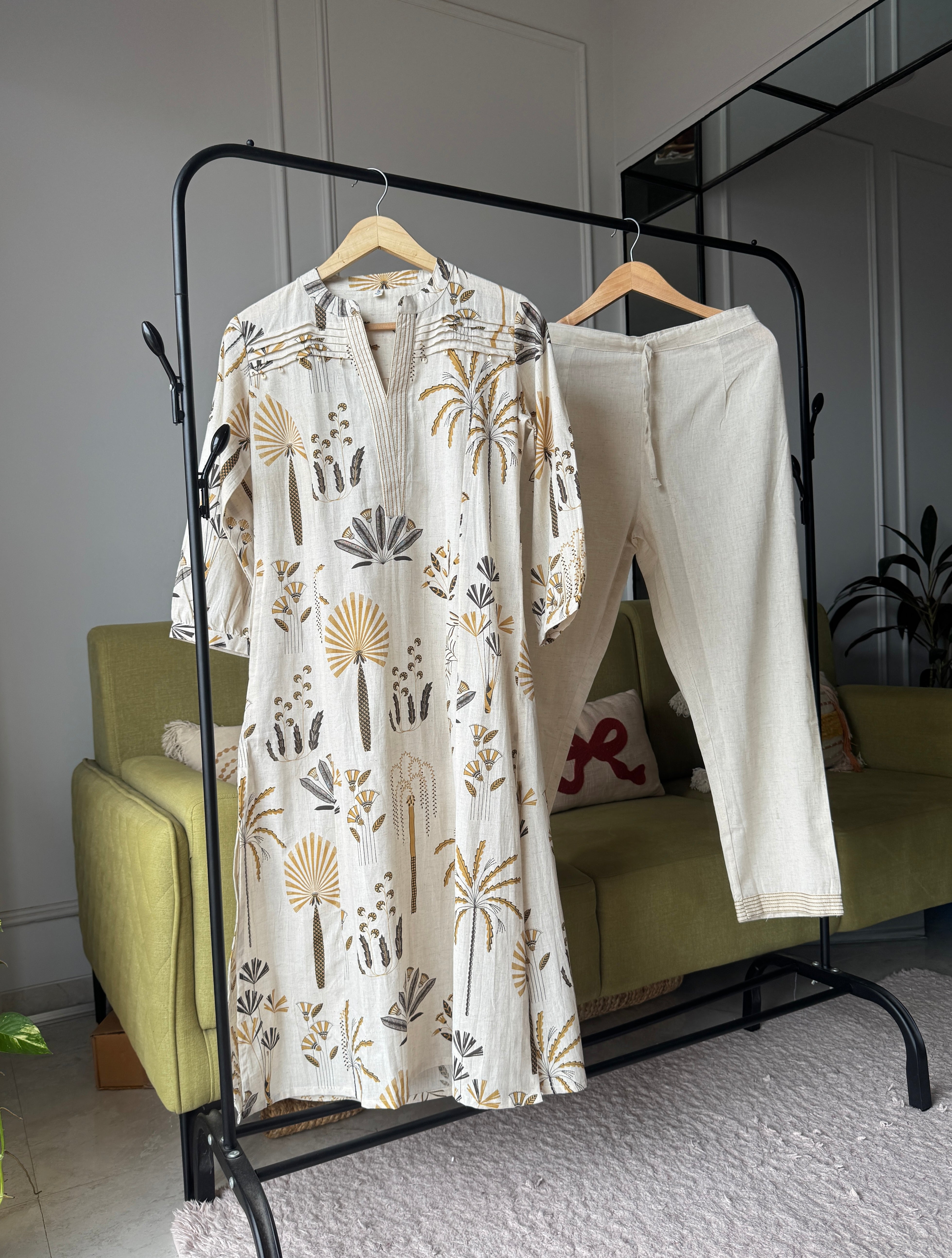 Kinjal kurti and Pants Set