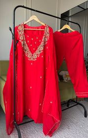 Anushka Handwork Bustier With Dupatta Dress