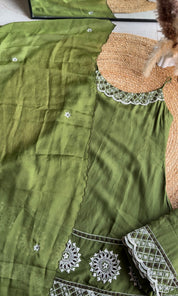 Pari singlet Aline embroidered plazzo dress