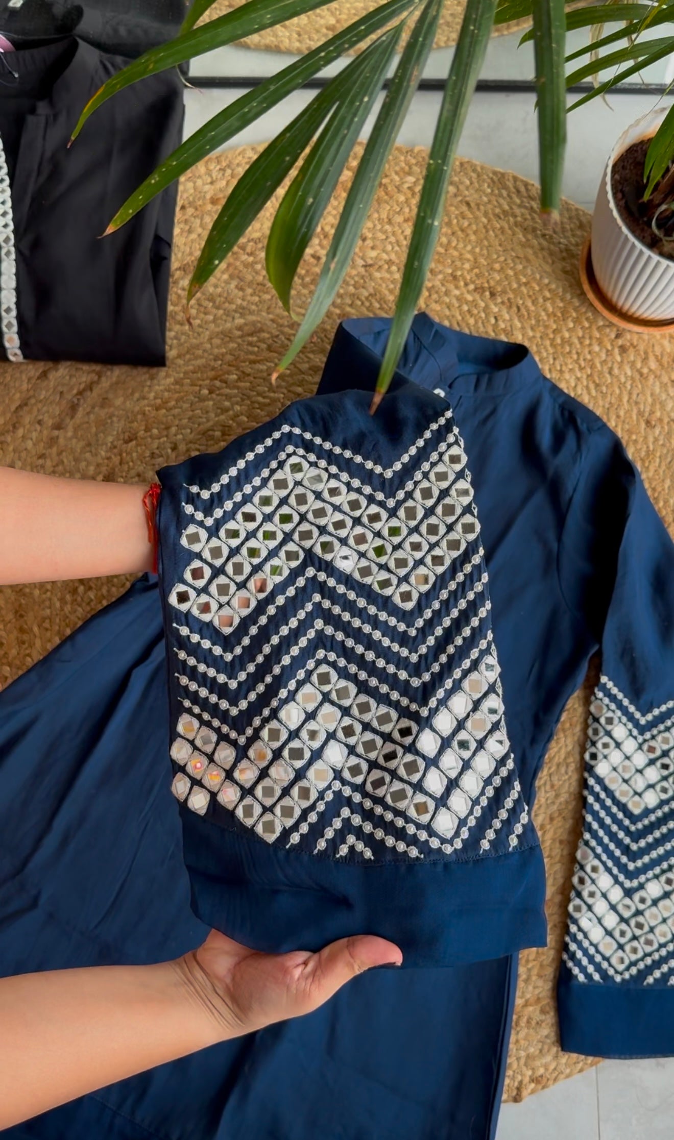 Shama heavy mirror work coords