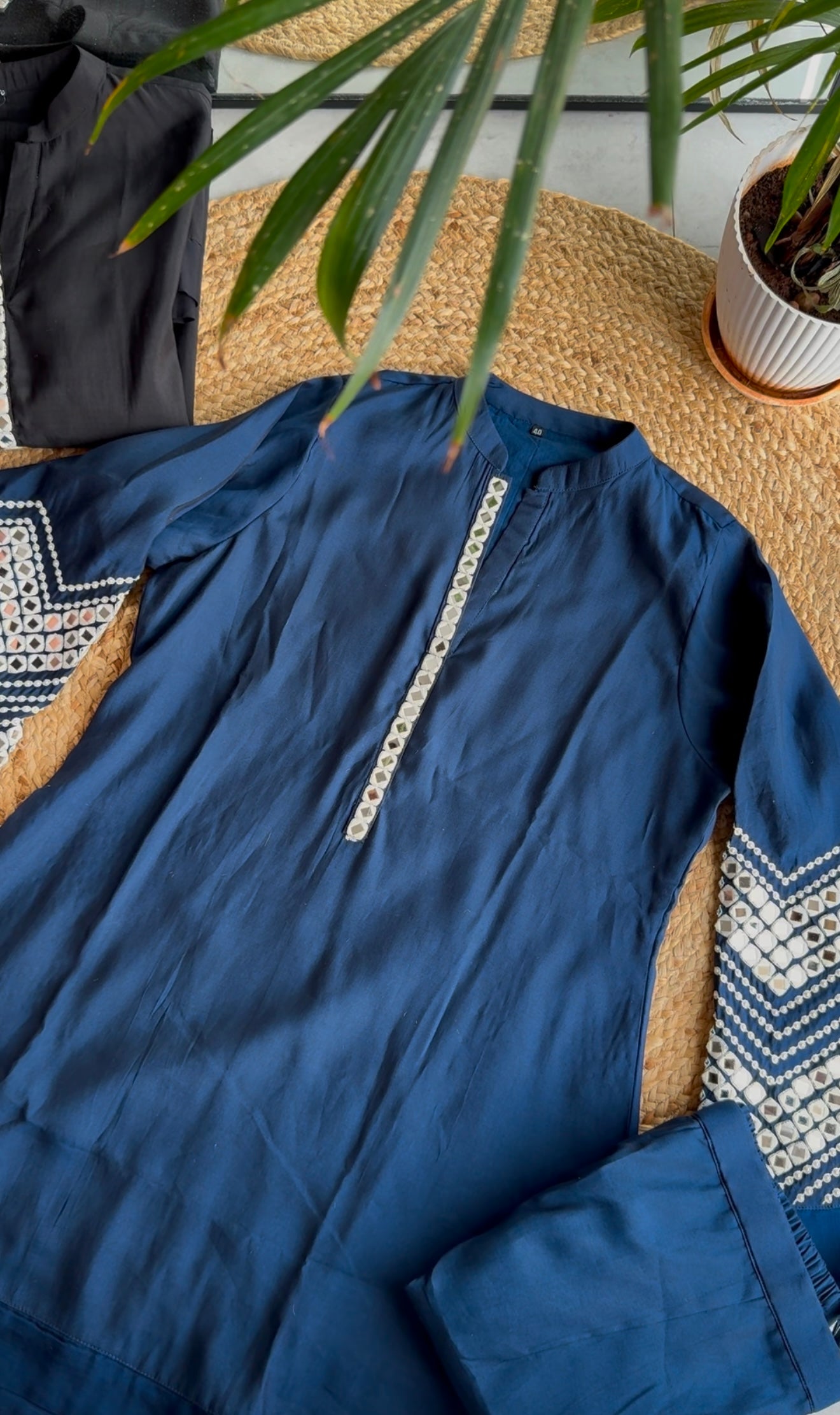 Shama heavy mirror work coords