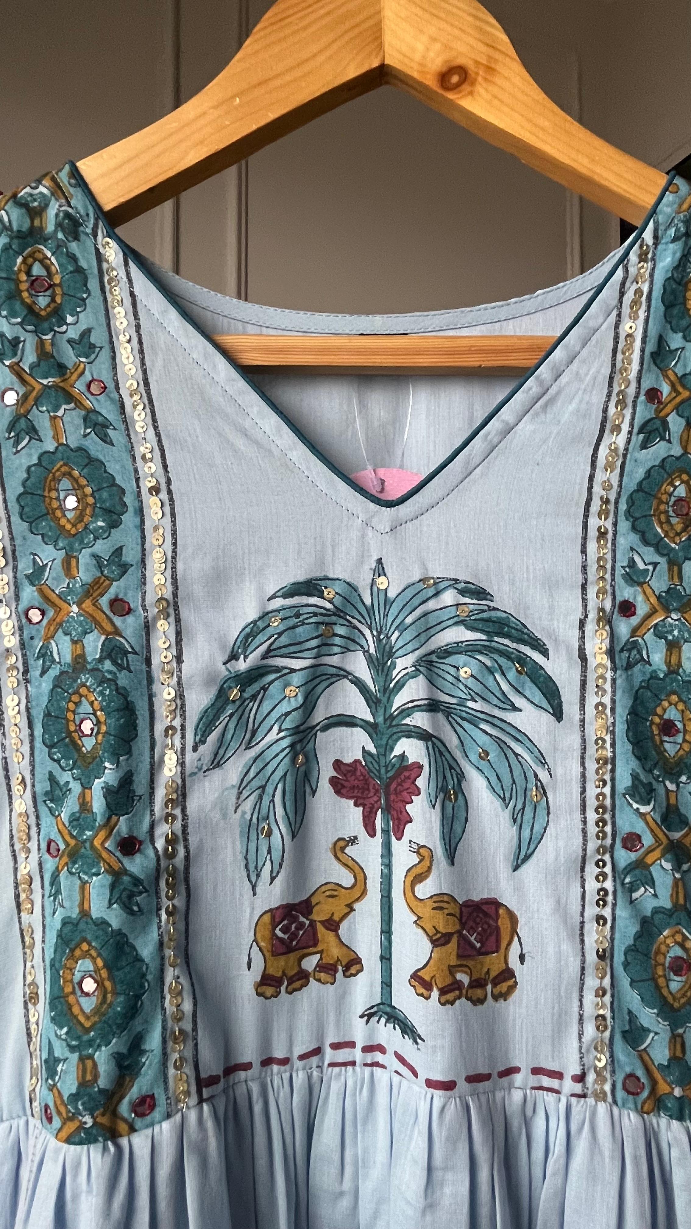 Gown Print Squence Set