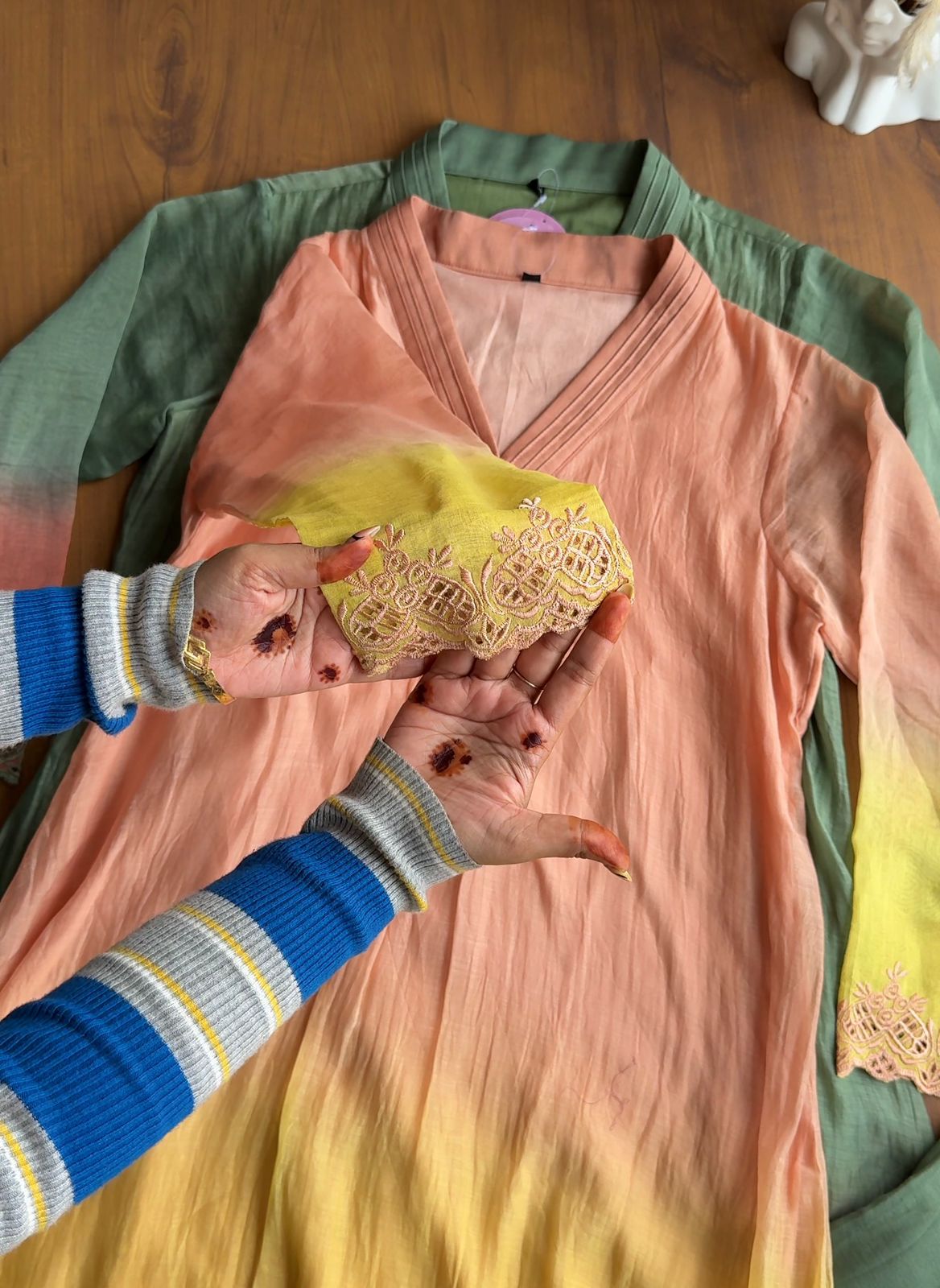 Paheli Dual Shaded Pure Mul Chanderi Aline Kurti With Pants