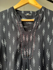 Sashi Kurti And Pants Set