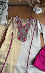 Moksha Handzardoshi Work Dress- Pink