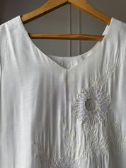 Siyu Embroided Dress- White