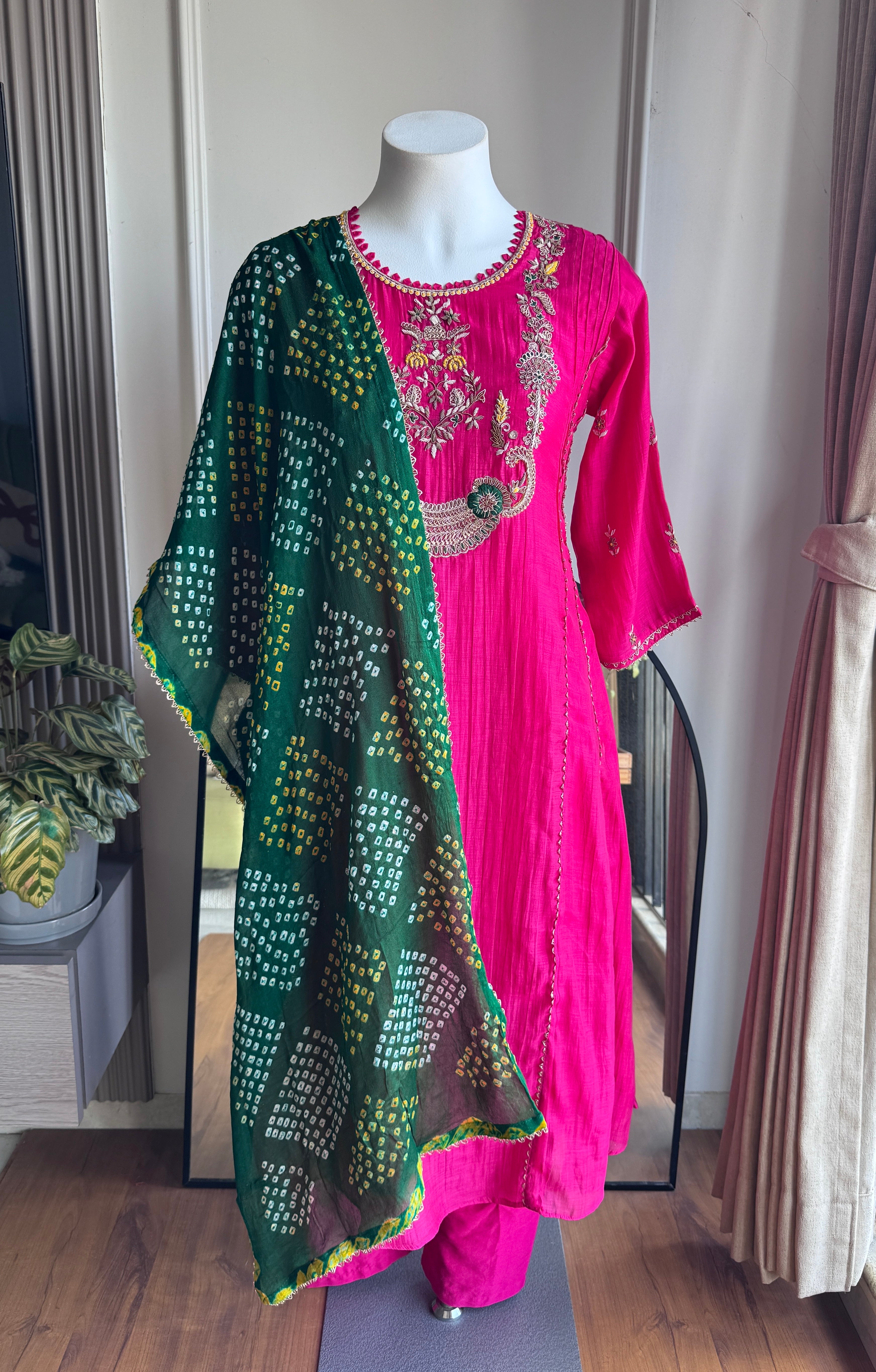 Tara Contrast Bandhej Dupatta Pure zardosi Dress-Pink