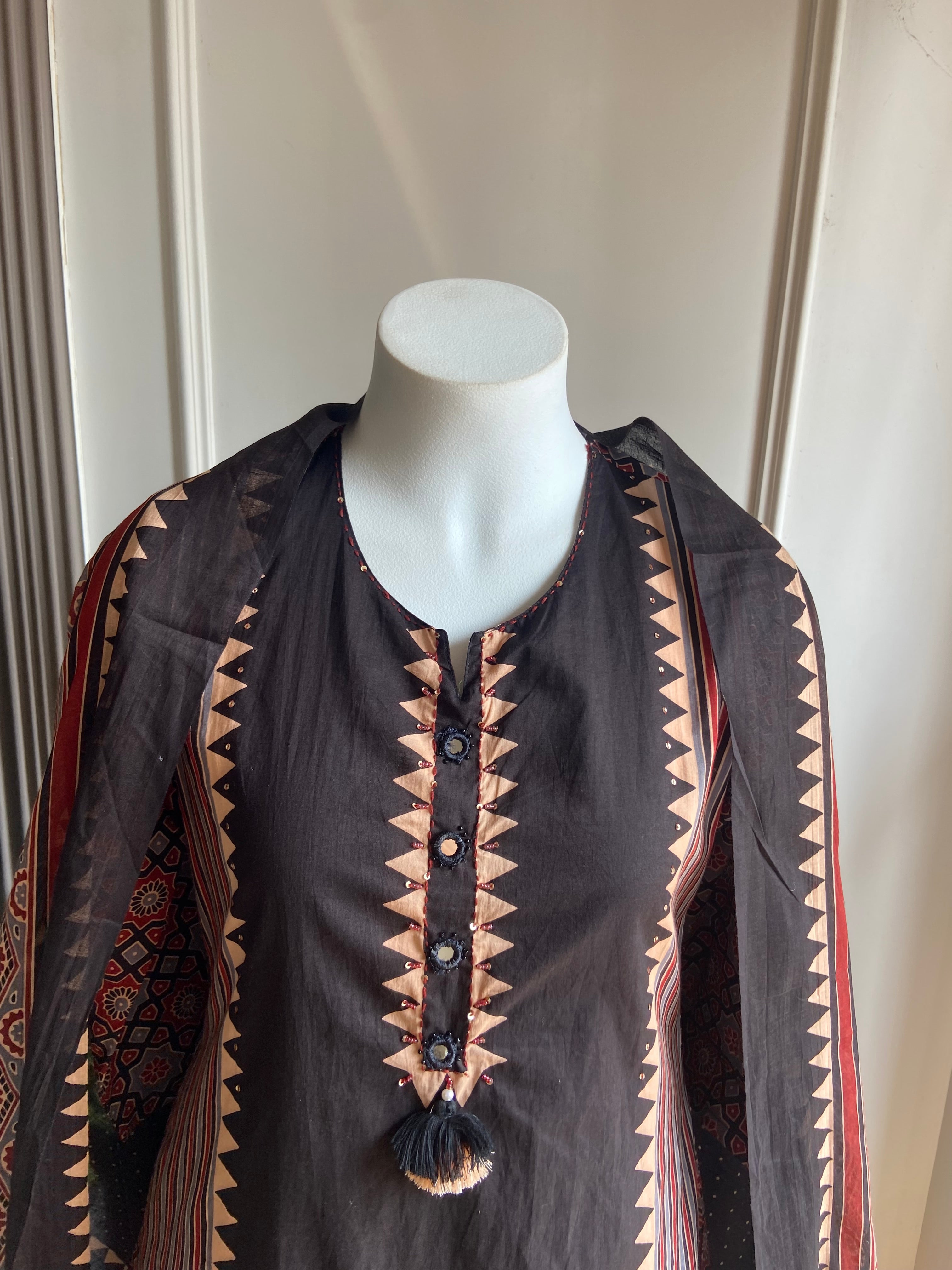 Roshni pure cotton