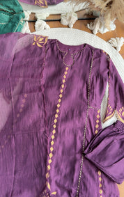 Vrutti lotus appliqué and cutwork aline dress- Wine