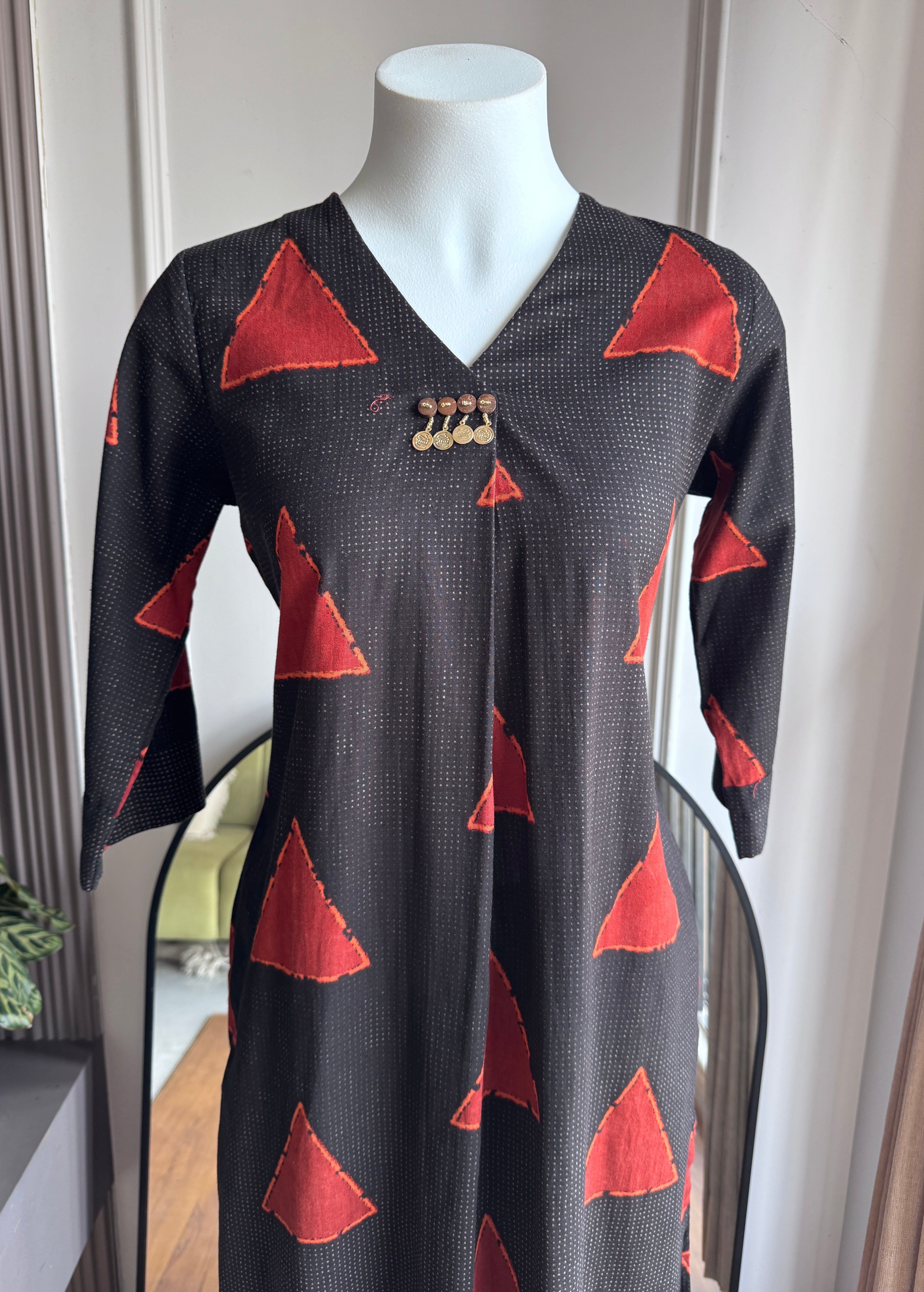 Aachal Print Cotton Dress- Black