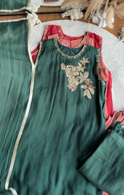 Siona Short Kurta Hand Work Dress With Sleeve Option- Green