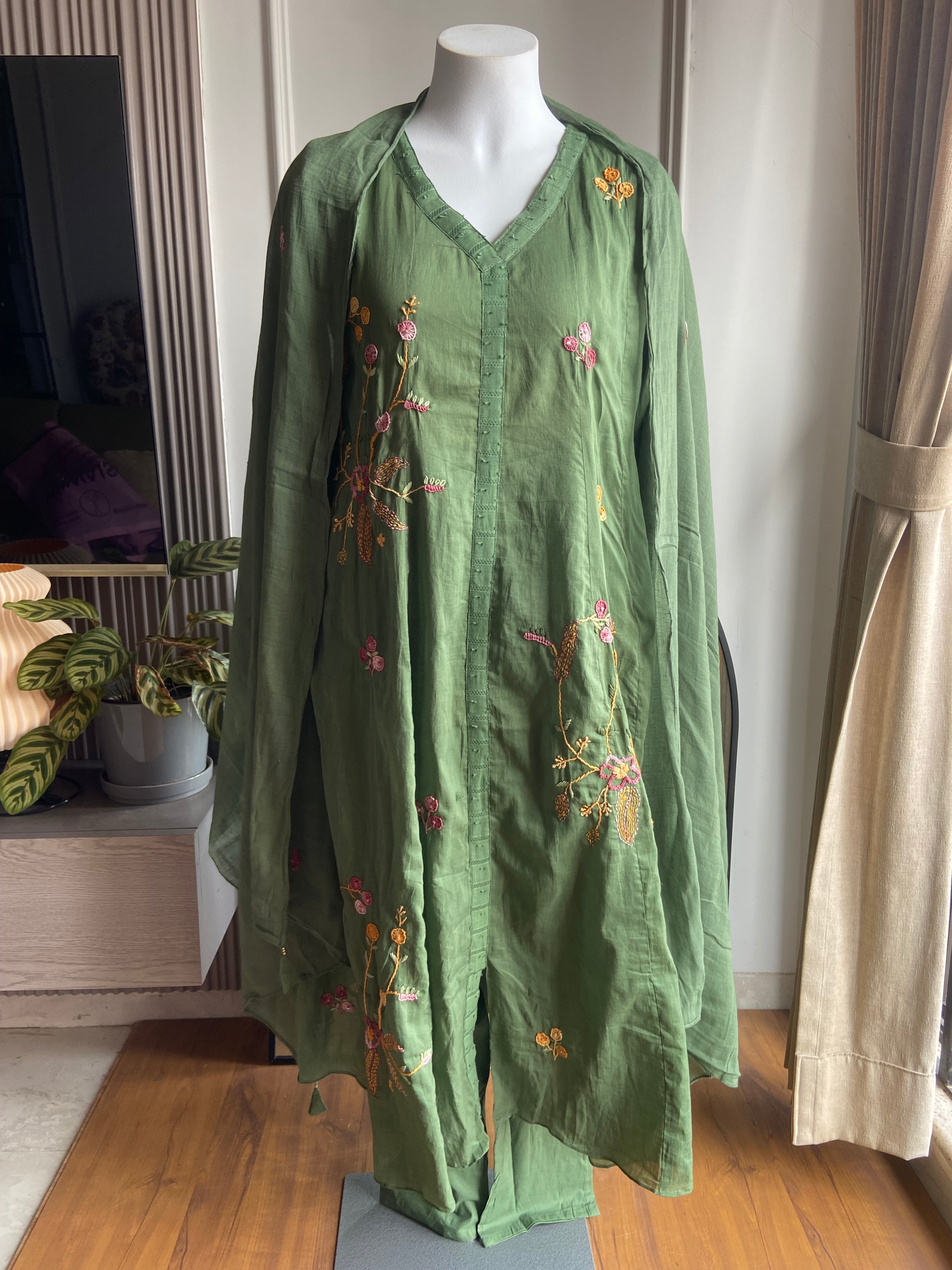 Chanchal   V neck  mul Chanderi dress