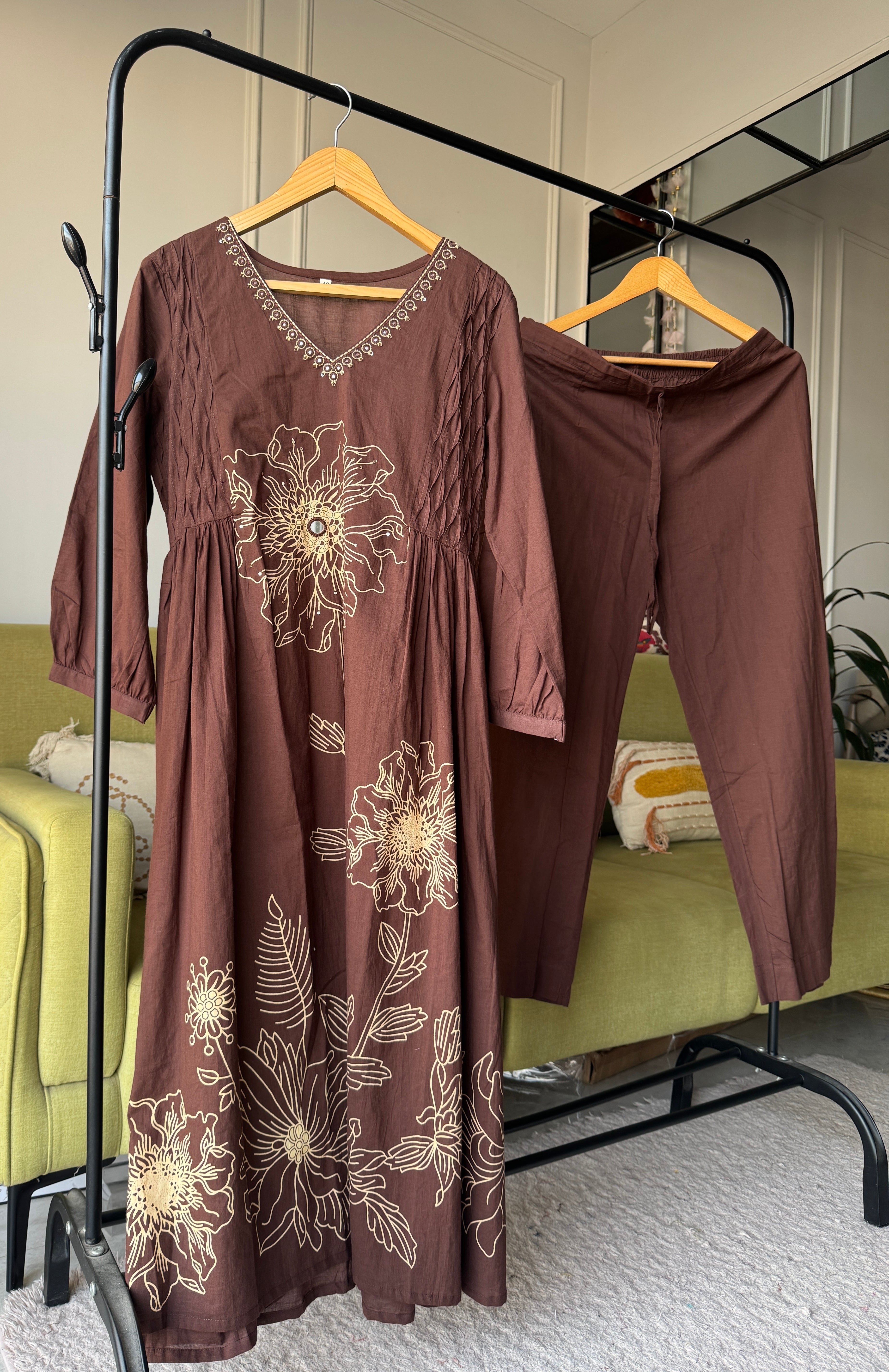 Sarika Cotton Print Dress- Brown