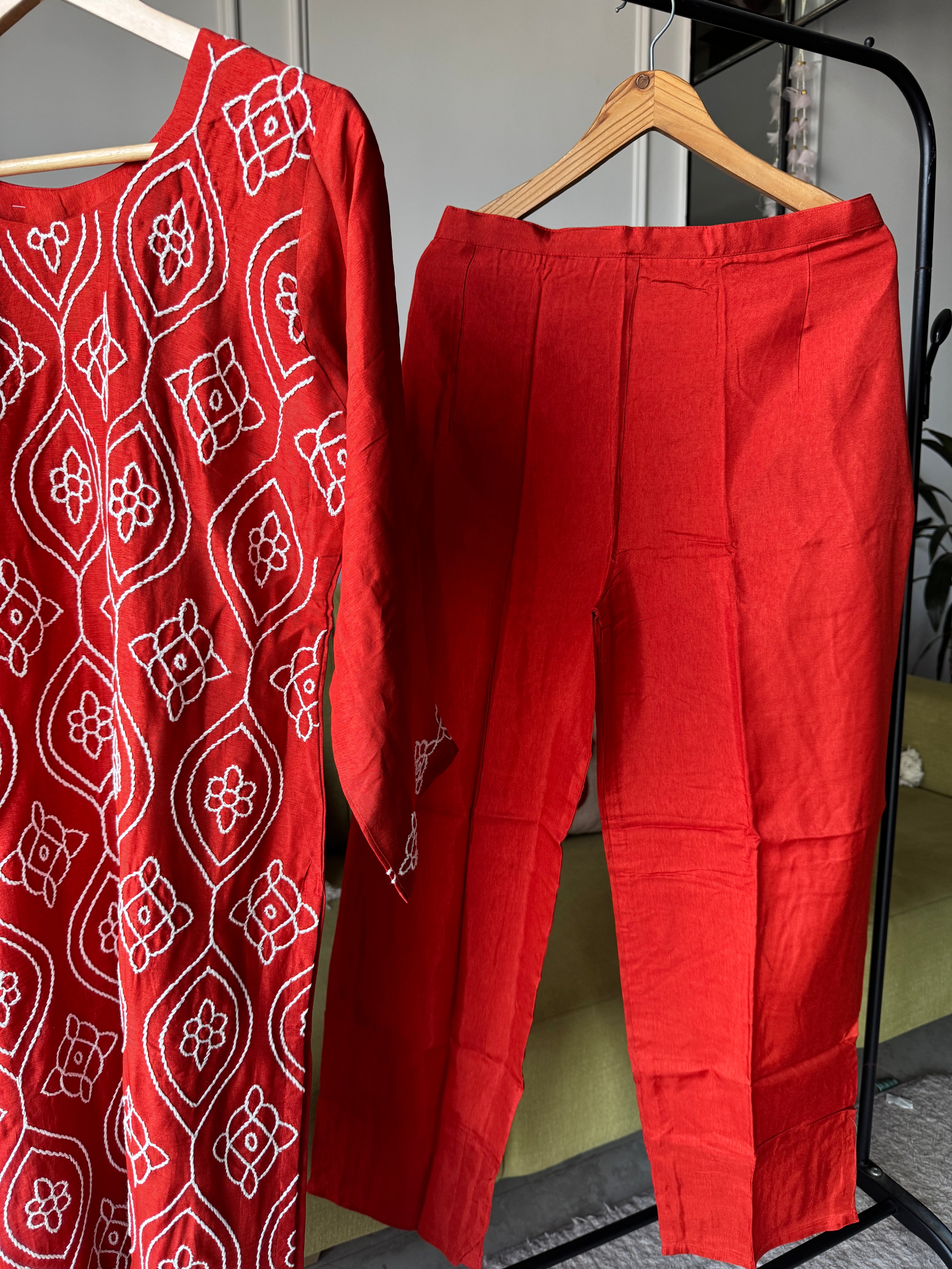 Haniya Embroided Dress- Rust