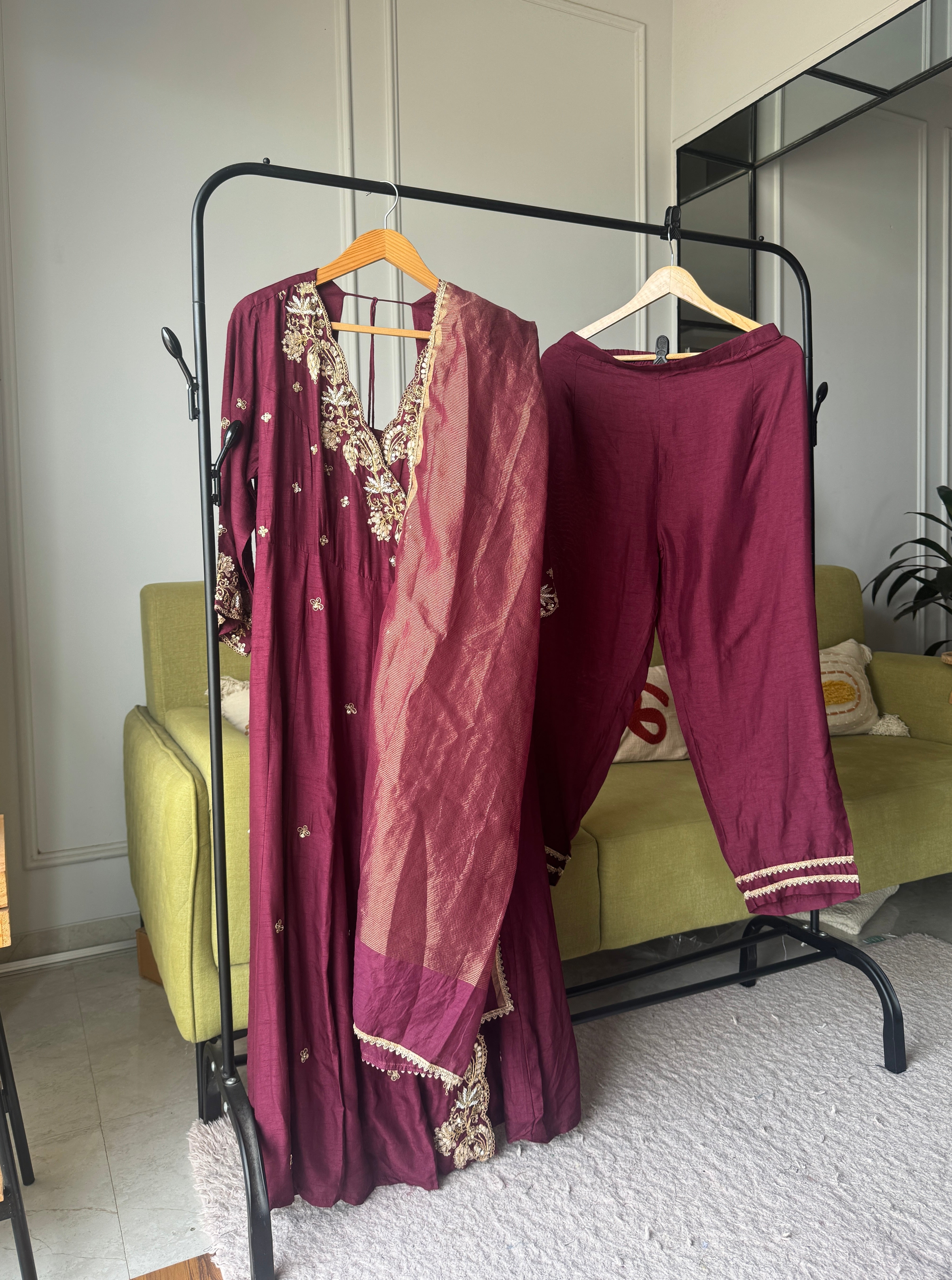 Roshini Angrakha Anarkali