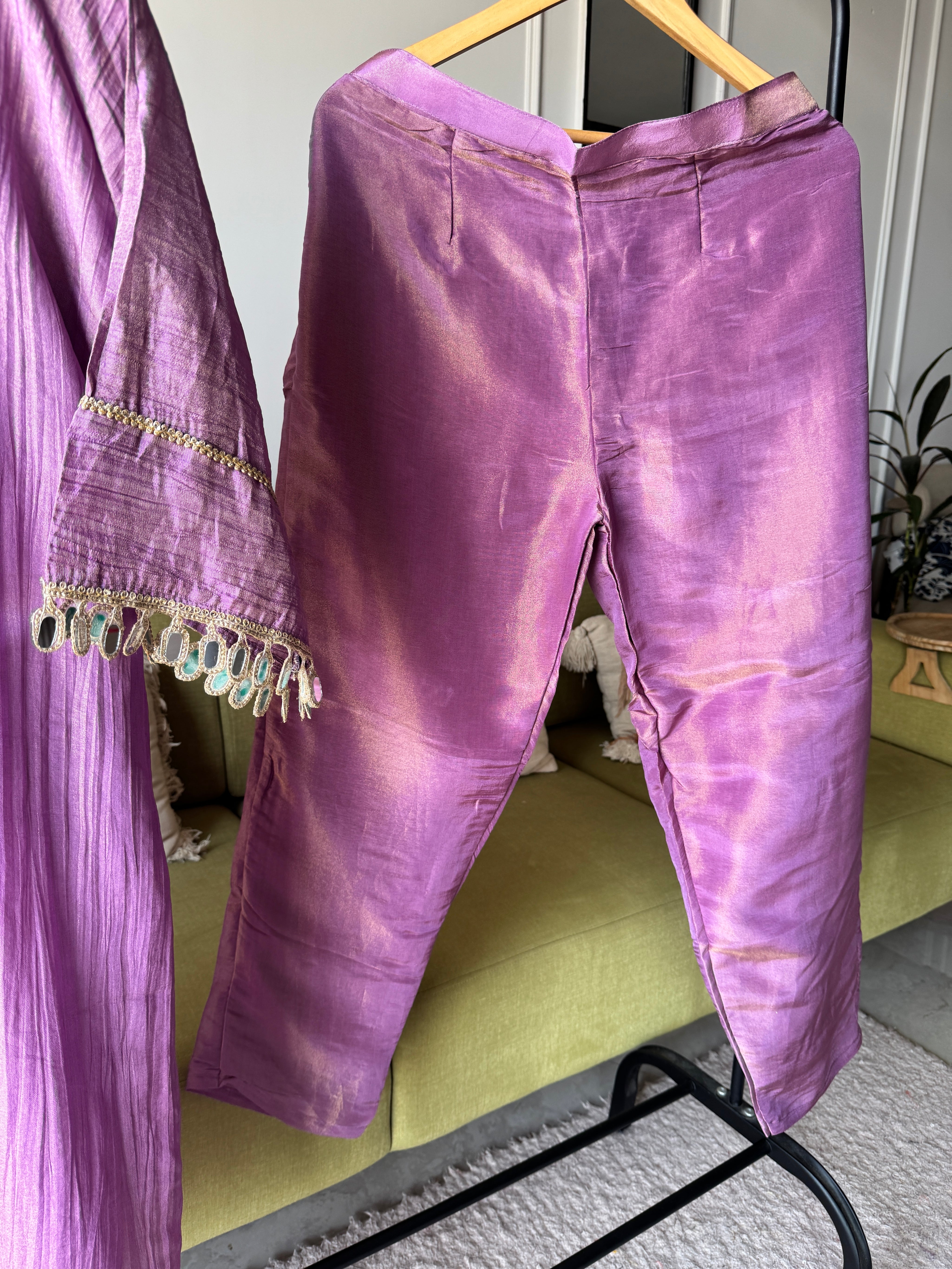 Shama Mirror Work Tissue Shimmer Kurta With Inner And Pants