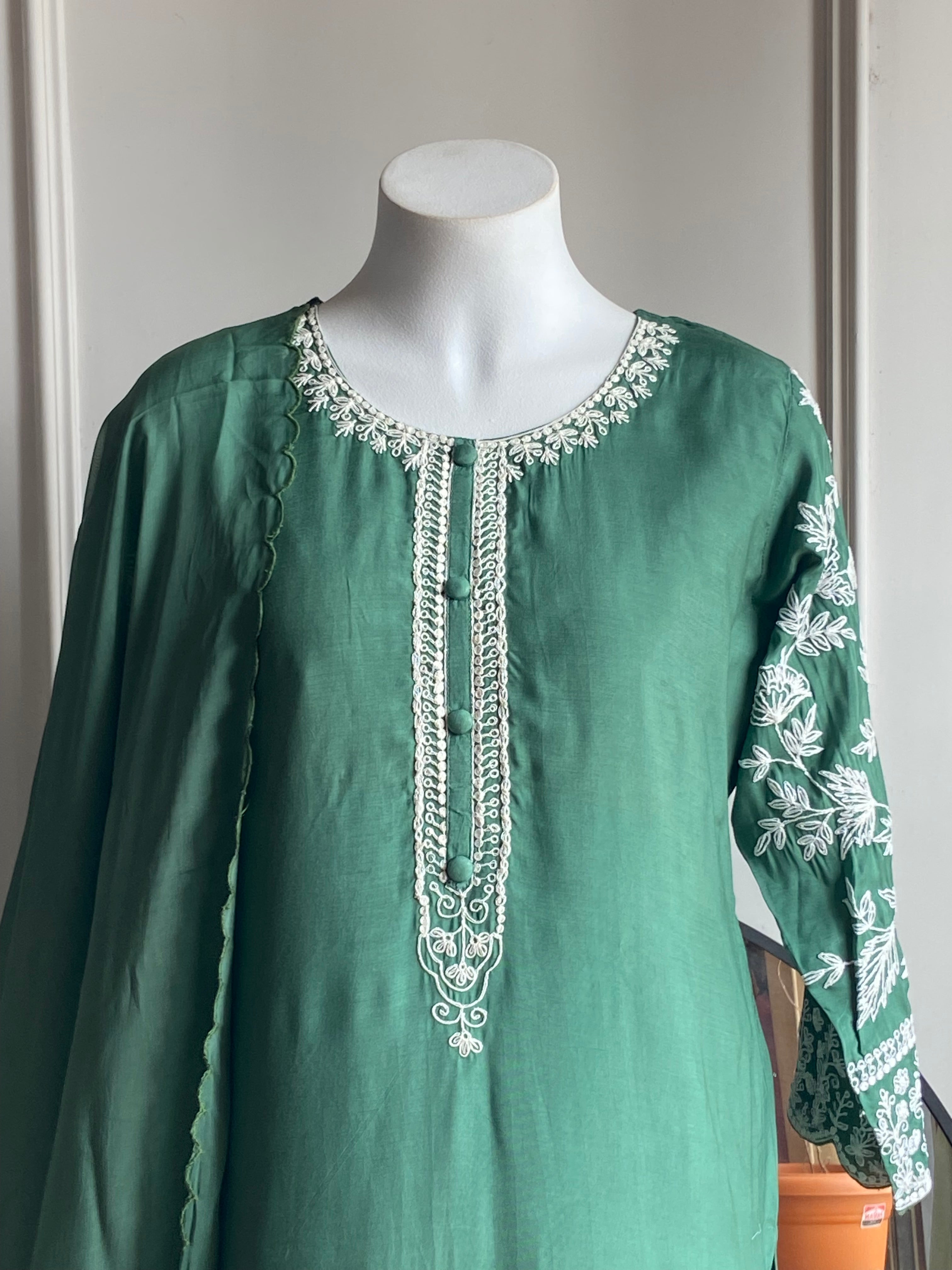 Shilpa Russian silk heavy sleeve Set