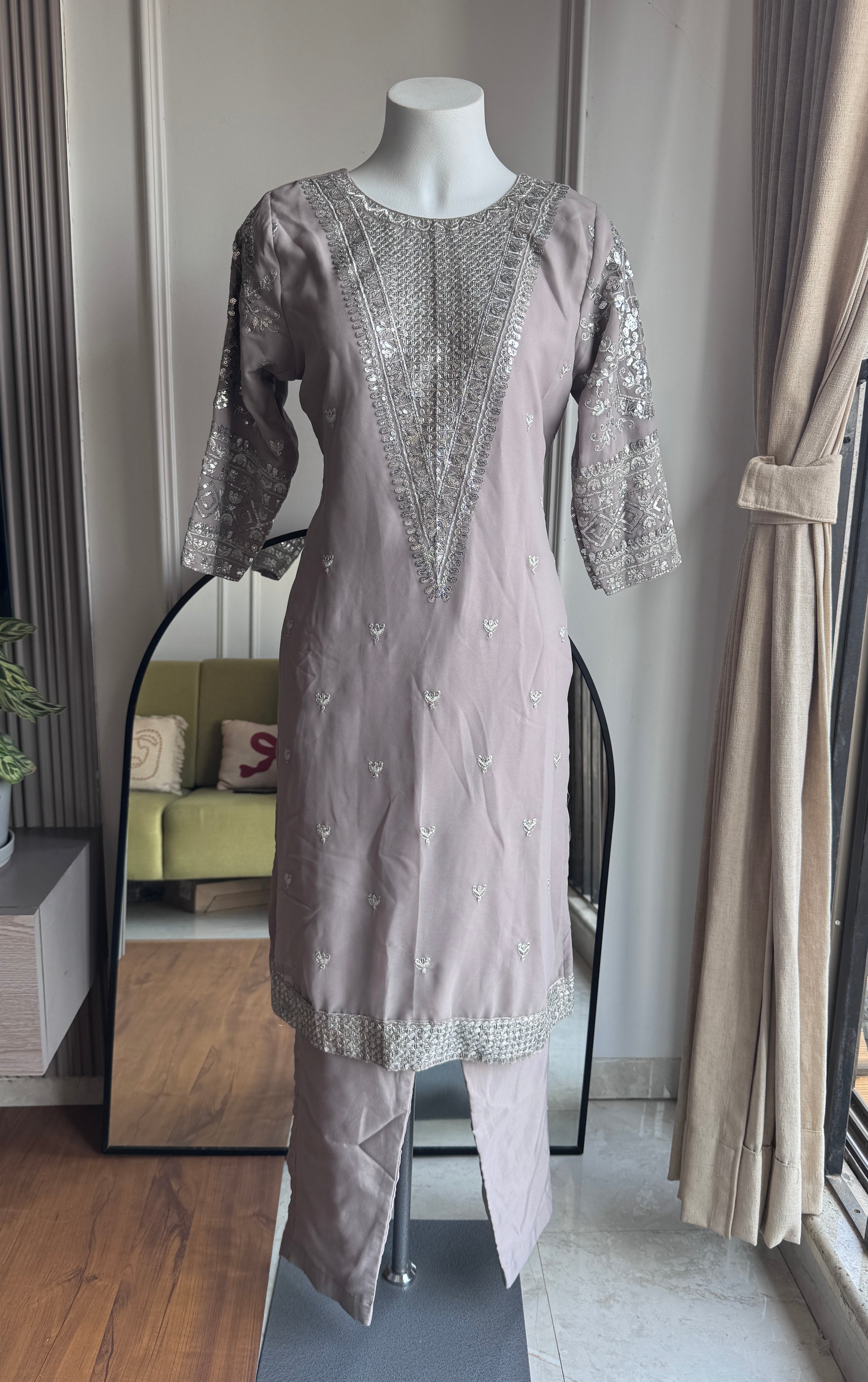 Nili Handwork Dress- Grey
