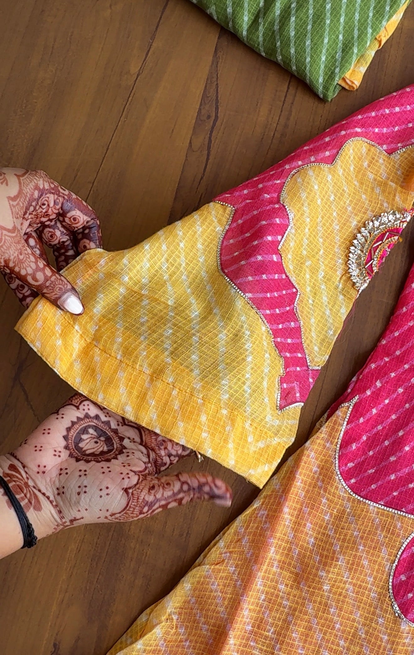 Kajol Bandhani Short Kurta Paired With Breezy Kota Doriya Farshi Pants- Pink