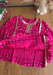 Yashika bandhani gottapati coords- Pink