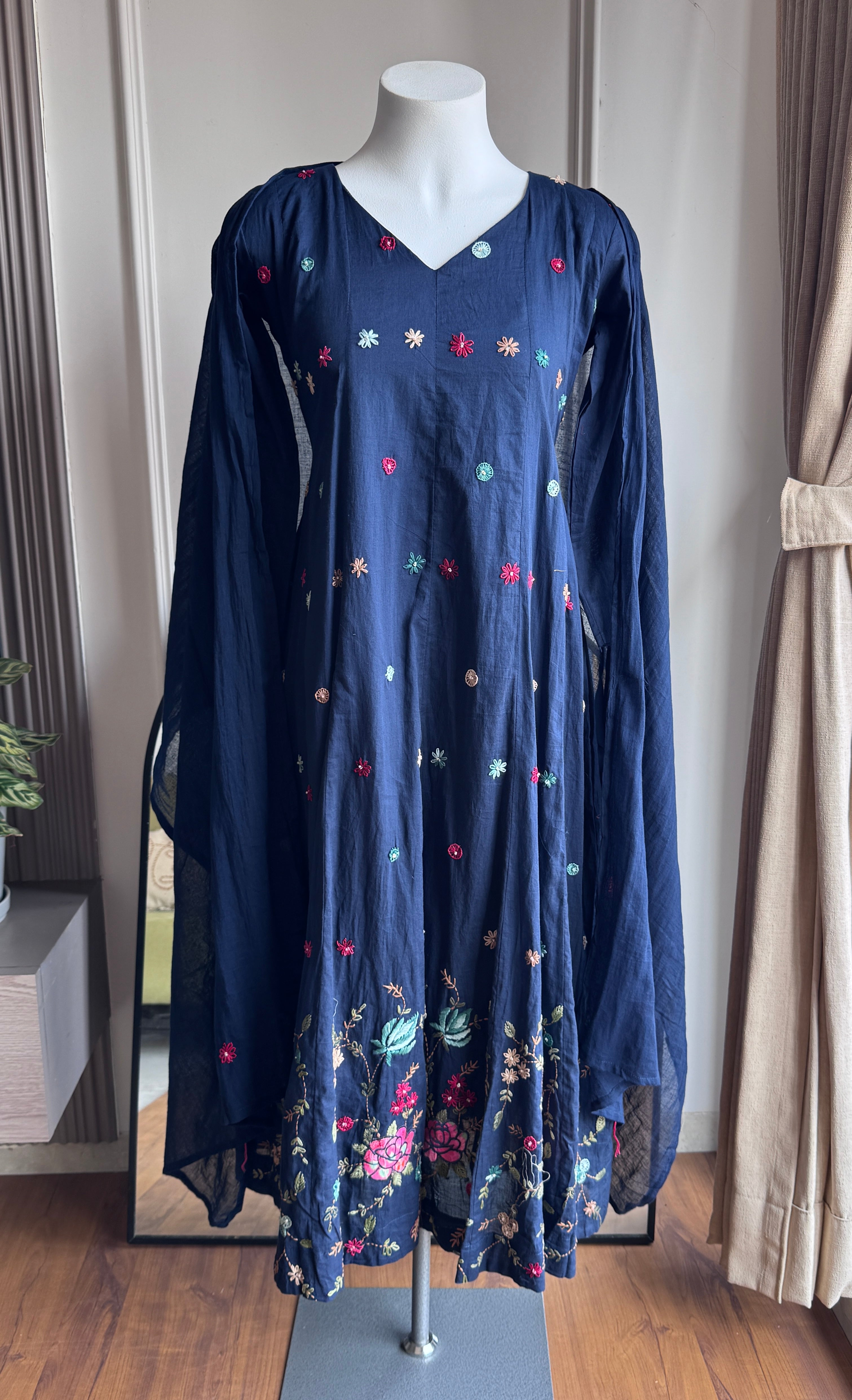 Pratima Katha Work  Mul Cotton Anarkali - Blue