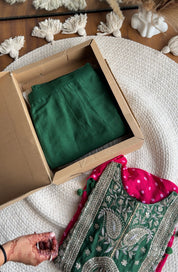 Chavi Bandhani Coords- Green with Pink