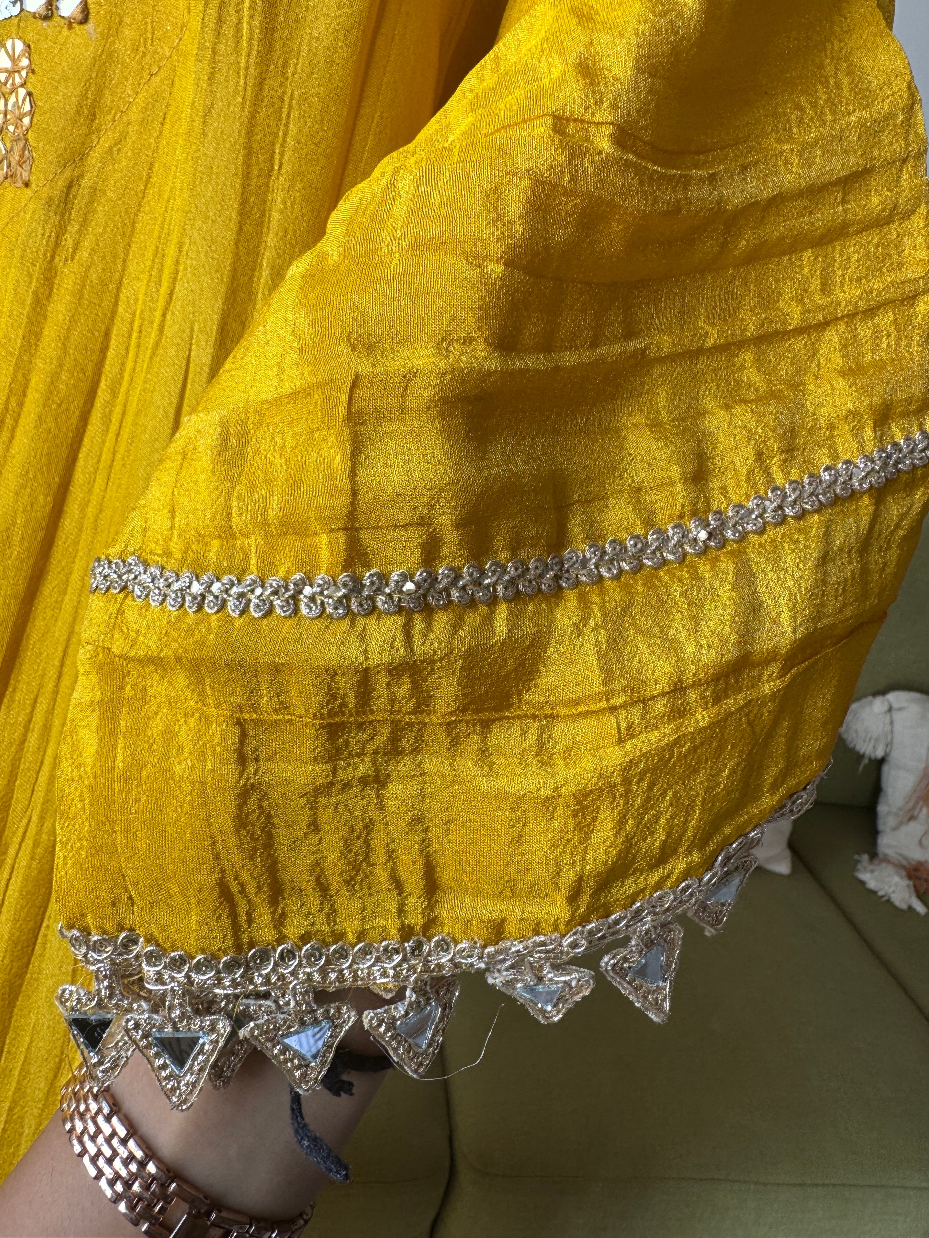 Shama Mirror Work Tissue Shimmer Kurta With Inner And Pants