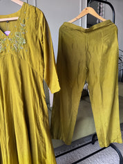 Paro Mul Chanderi Alia Neck Handwork  Dress- Mehndi Green