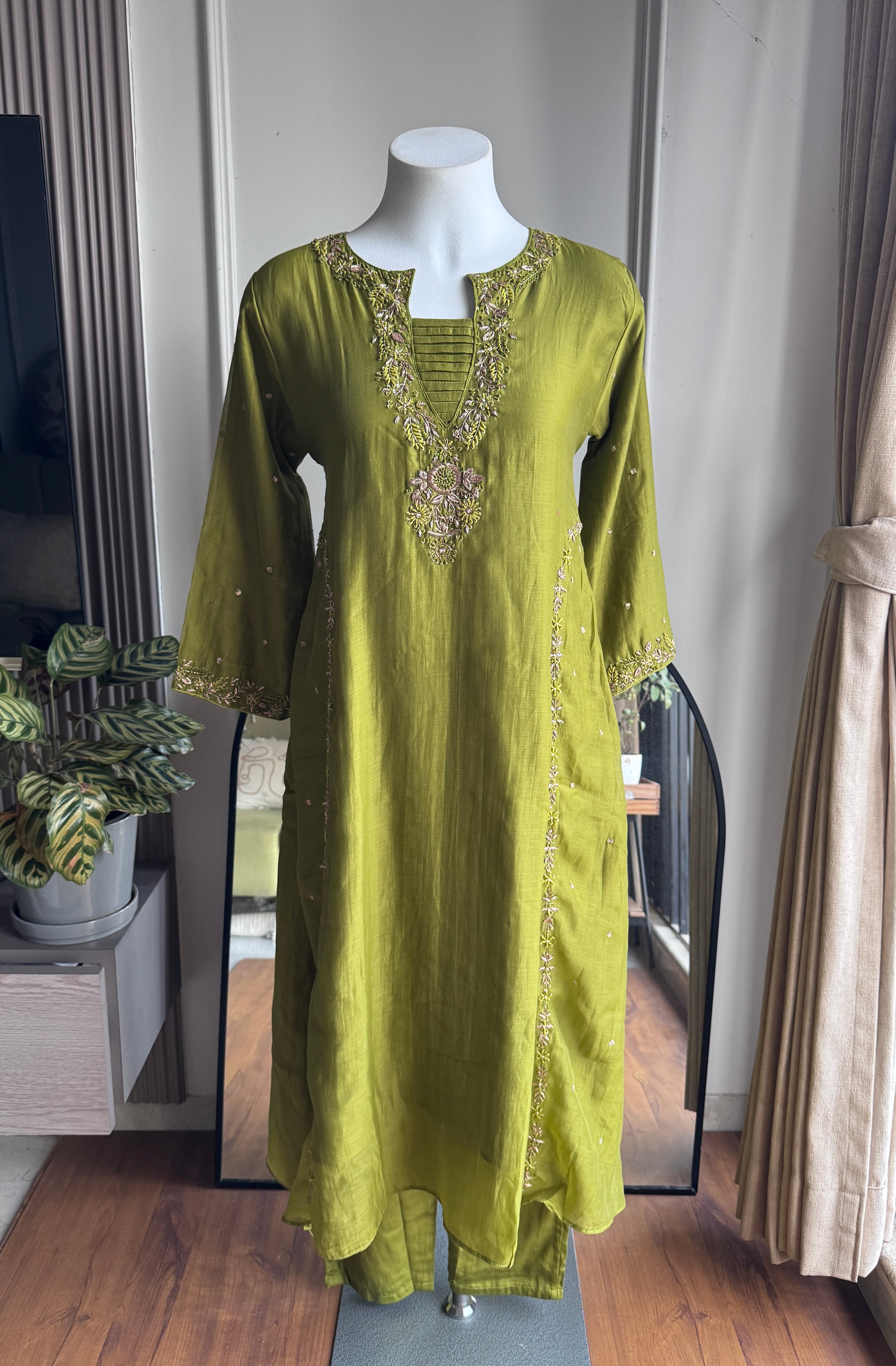 Sweena Handwork Mul Chanderi Dress- Pista Green
